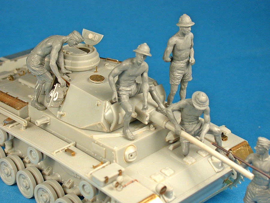 MiniArt 35278 1:35 Alman Tank Mürettebatı Afrika Korps. Özel Üretim
