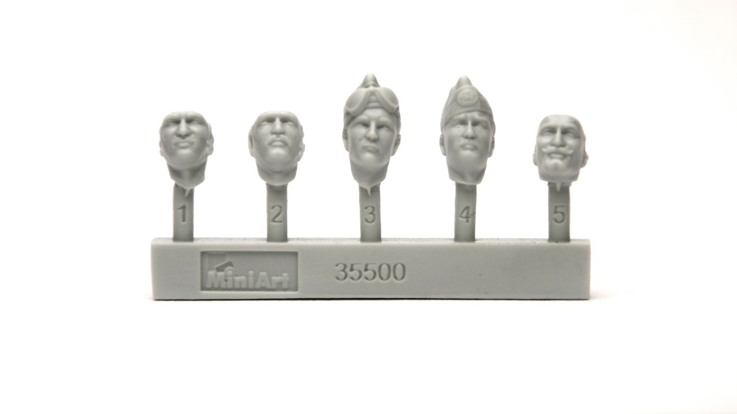 MiniArt 35500 1:35 İtalyan Tank Mürettebatı Reçine Kafalar