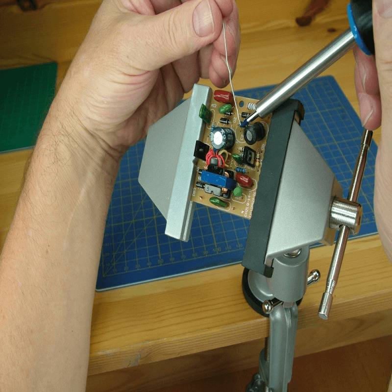 Modelcraft Çok Açılı Tezgah Mengenesi