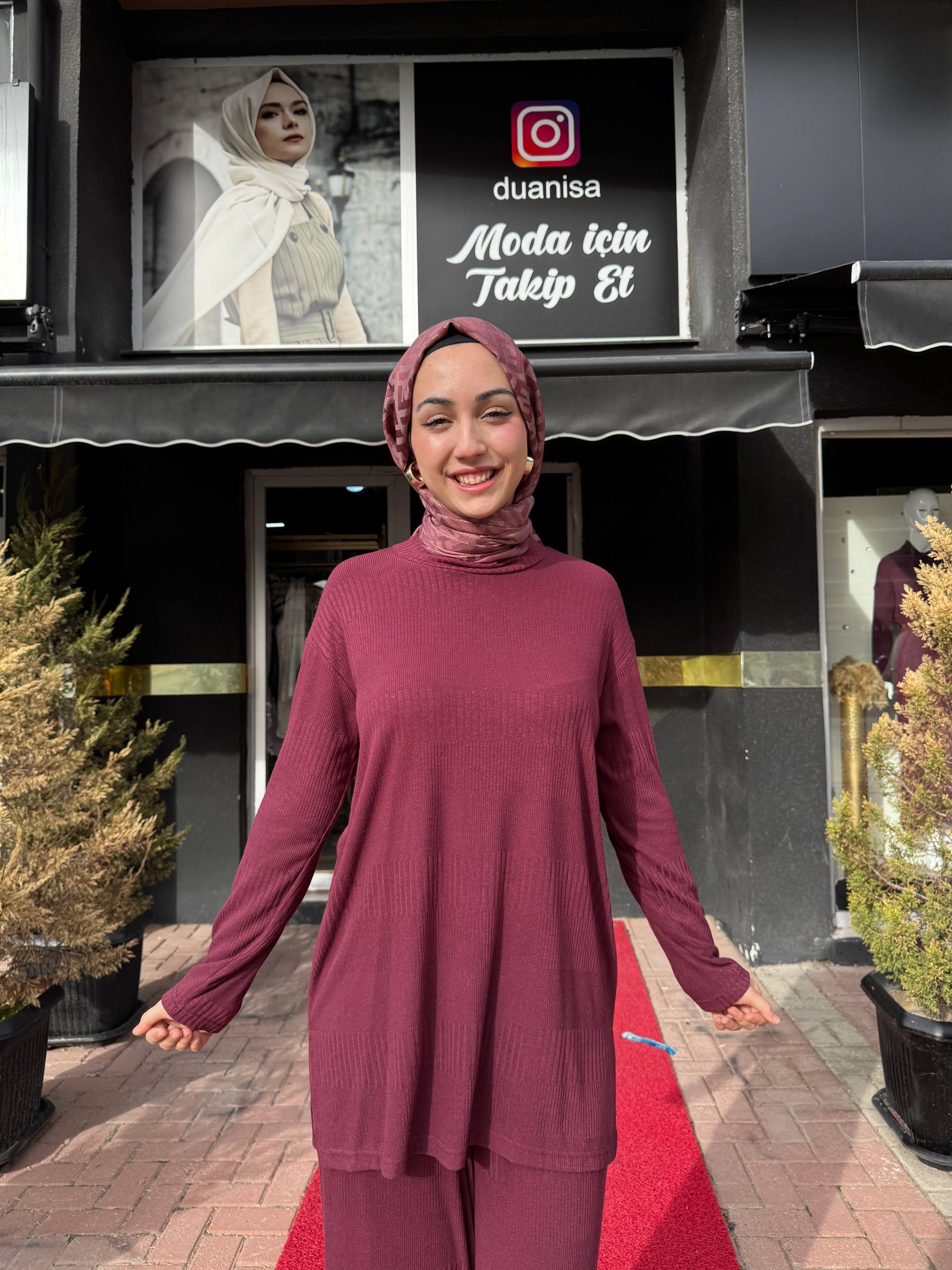 Ceremony Balıkçı Yaka Kristal Detaylı Triko Takım W-6922