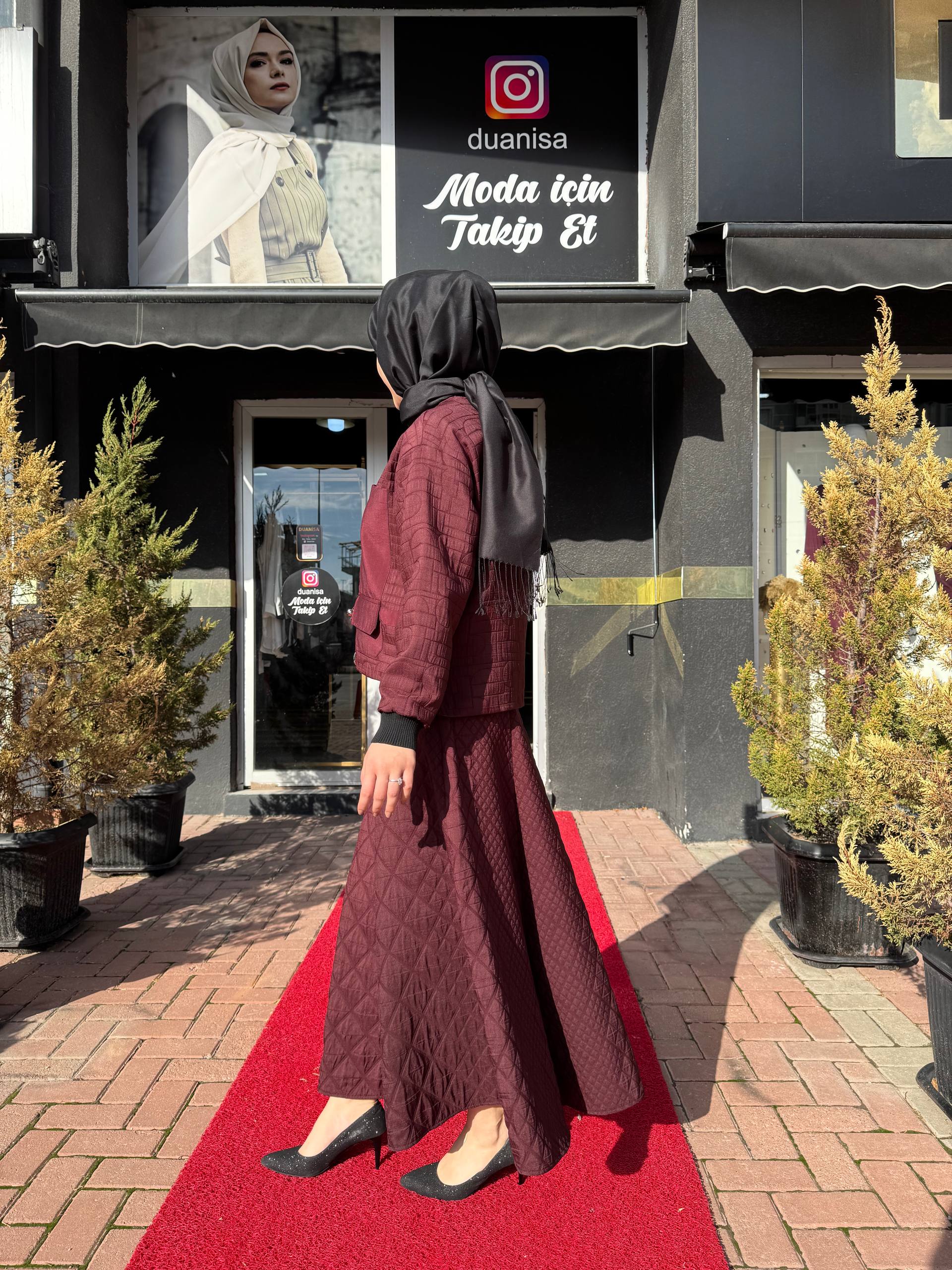 Ceremony Önü Fermuarlı Ceket Ve Etekli Baklava Kapitone Takım W-6934