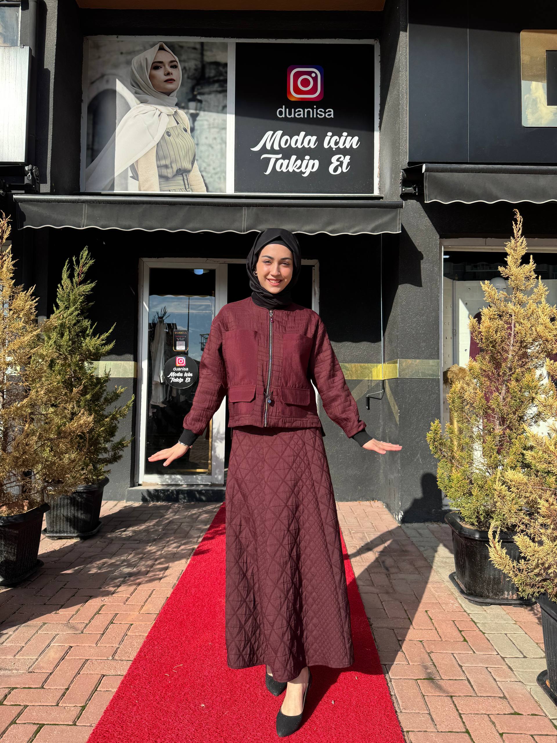 Ceremony Önü Fermuarlı Ceket Ve Etekli Baklava Kapitone Takım W-6934