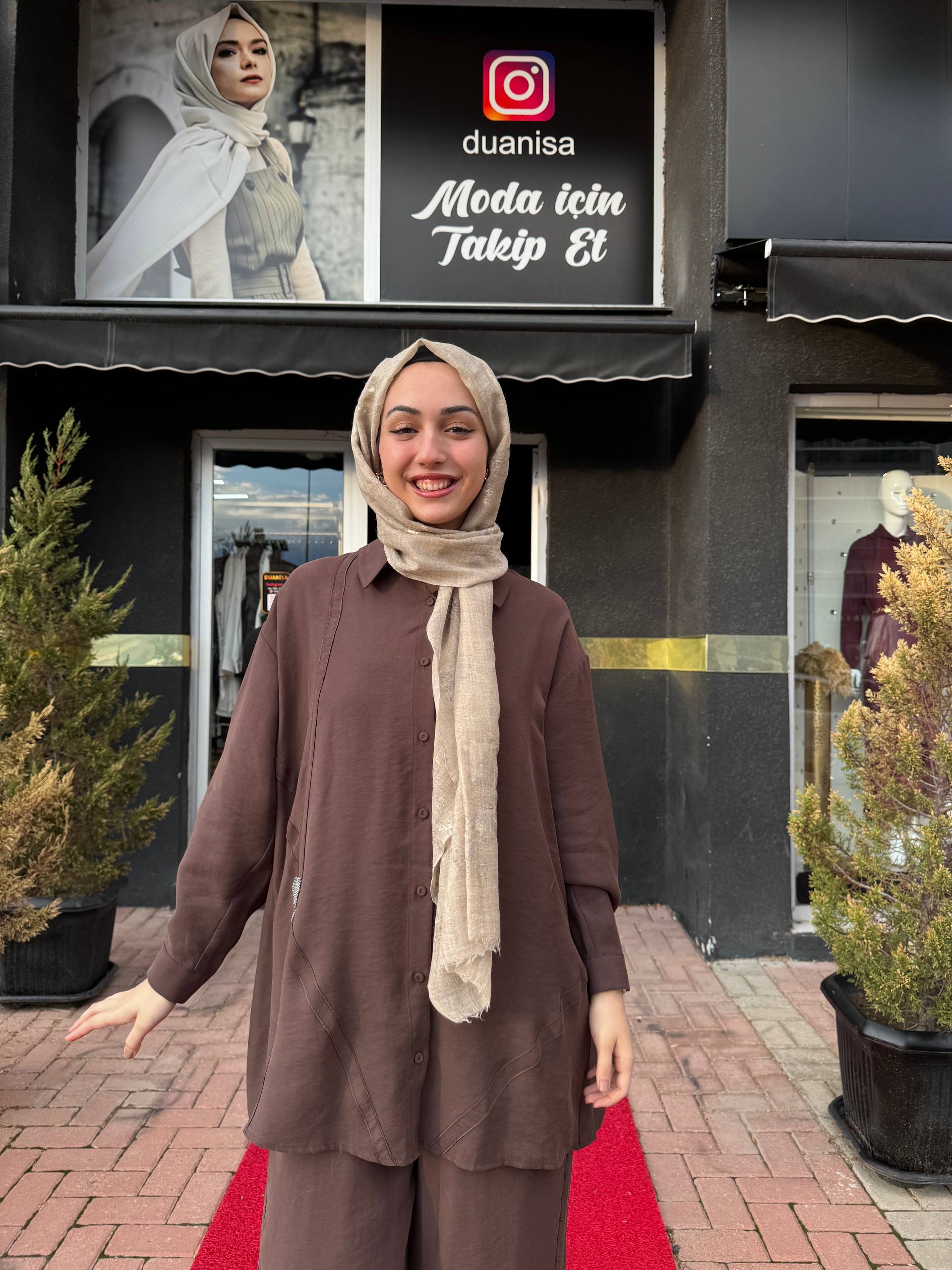 Ceremony Önü Şerit Detaylı Pantolonlu Takım W-6906