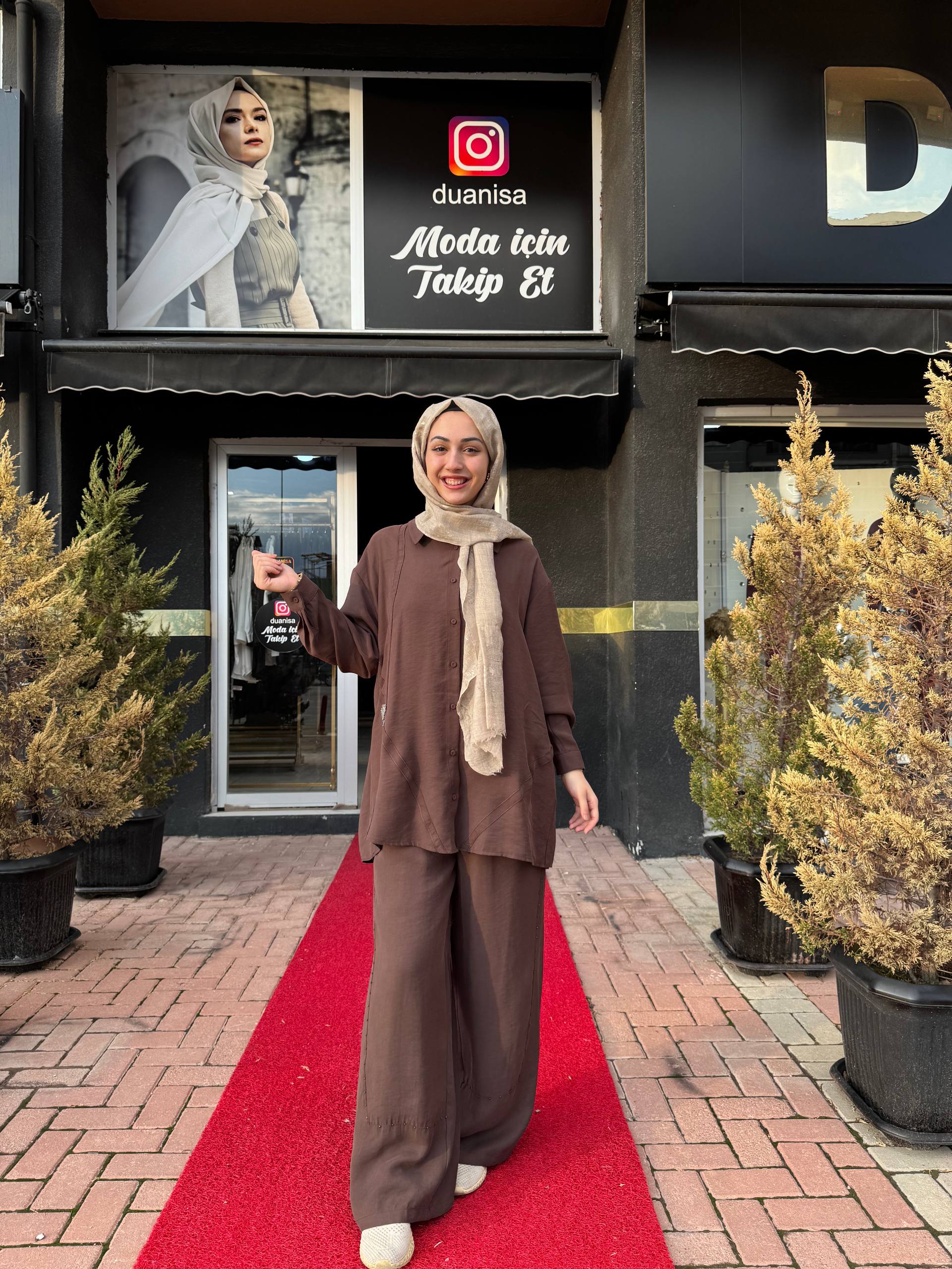 Ceremony Önü Şerit Detaylı Pantolonlu Takım W-6906 - Kahve