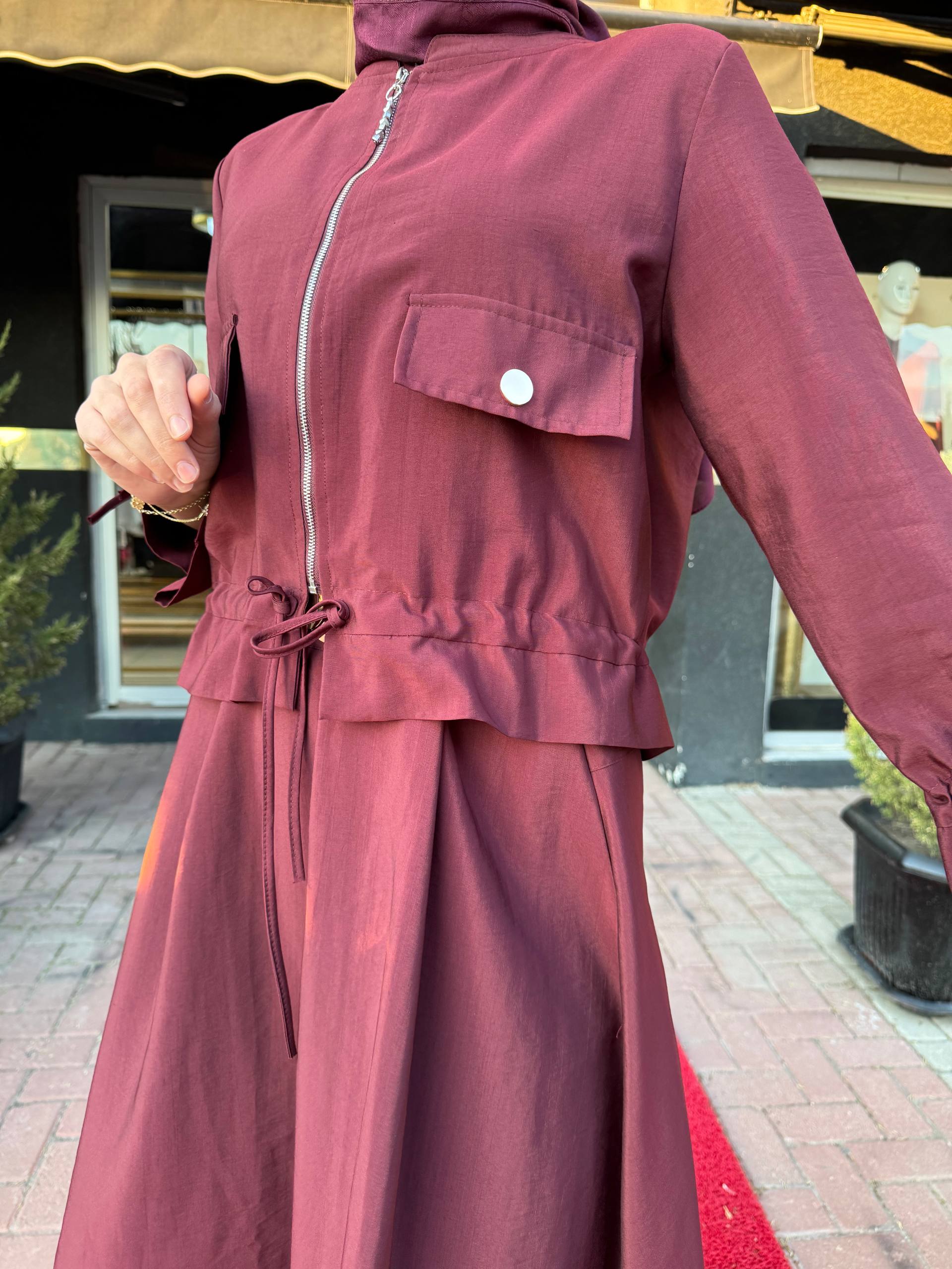 Ceremony Eteği Toka Detaylı Kısa Ceketli Takım W-6950