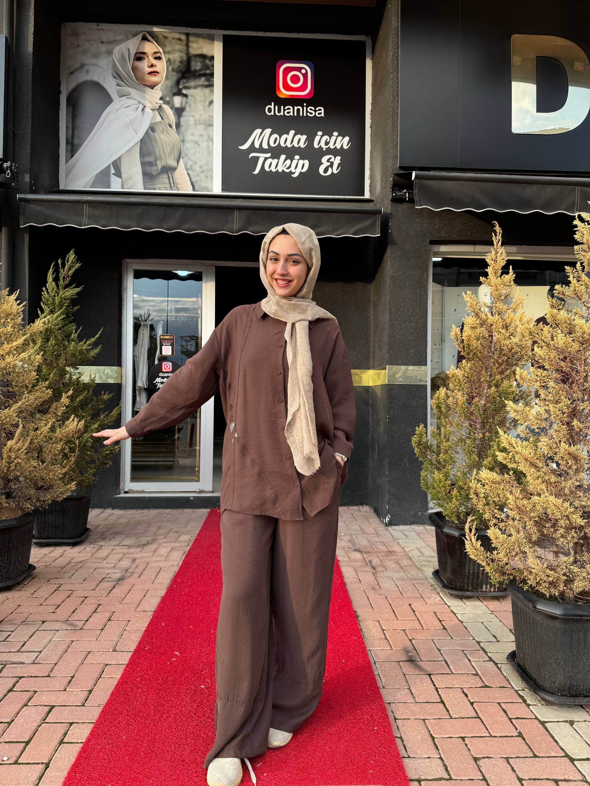 Ceremony Önü Şerit Detaylı Pantolonlu Takım W-6906