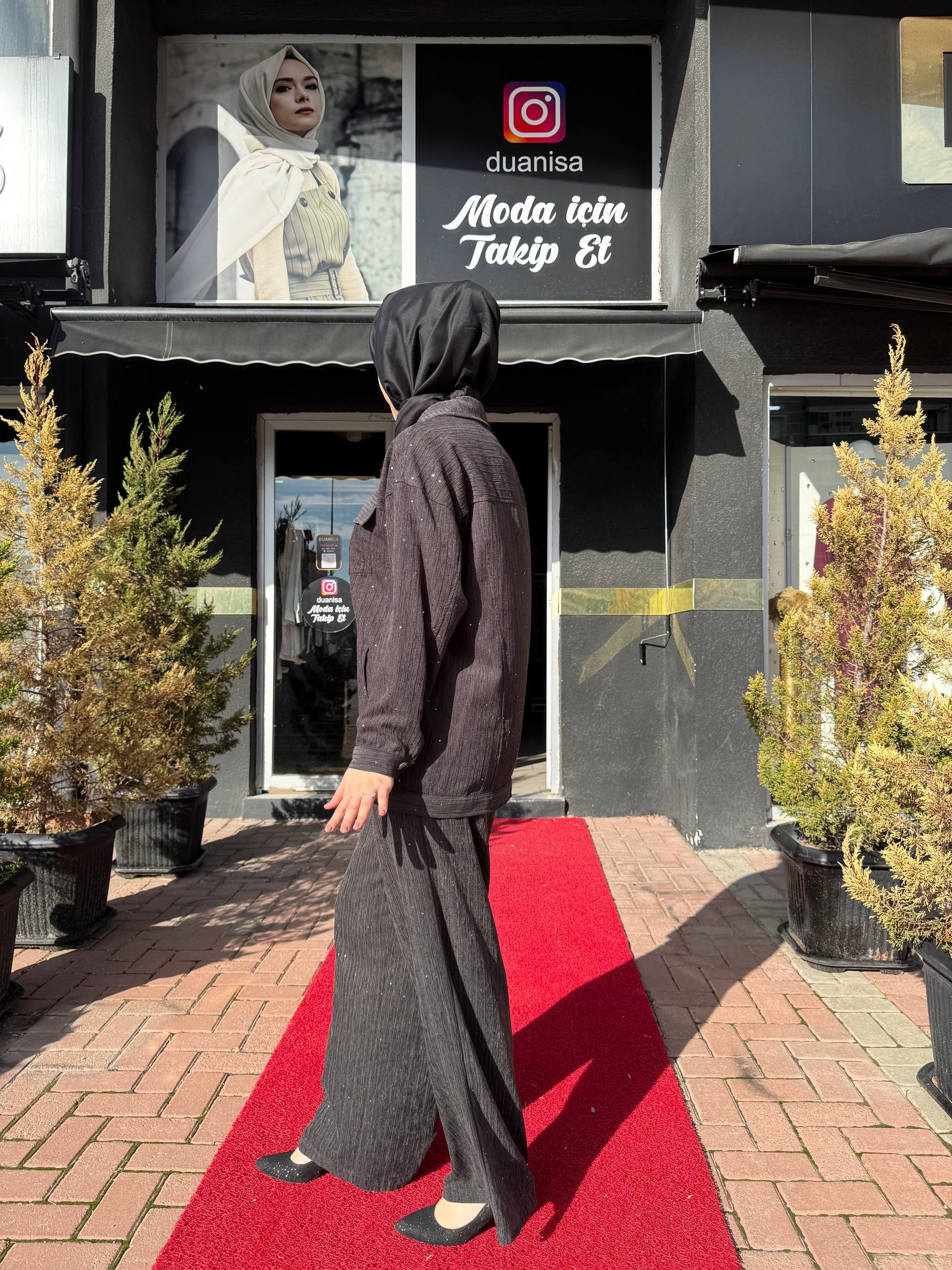 Ceremony Önü Çıtçıtlı Queen Ceketli Takım W-6851