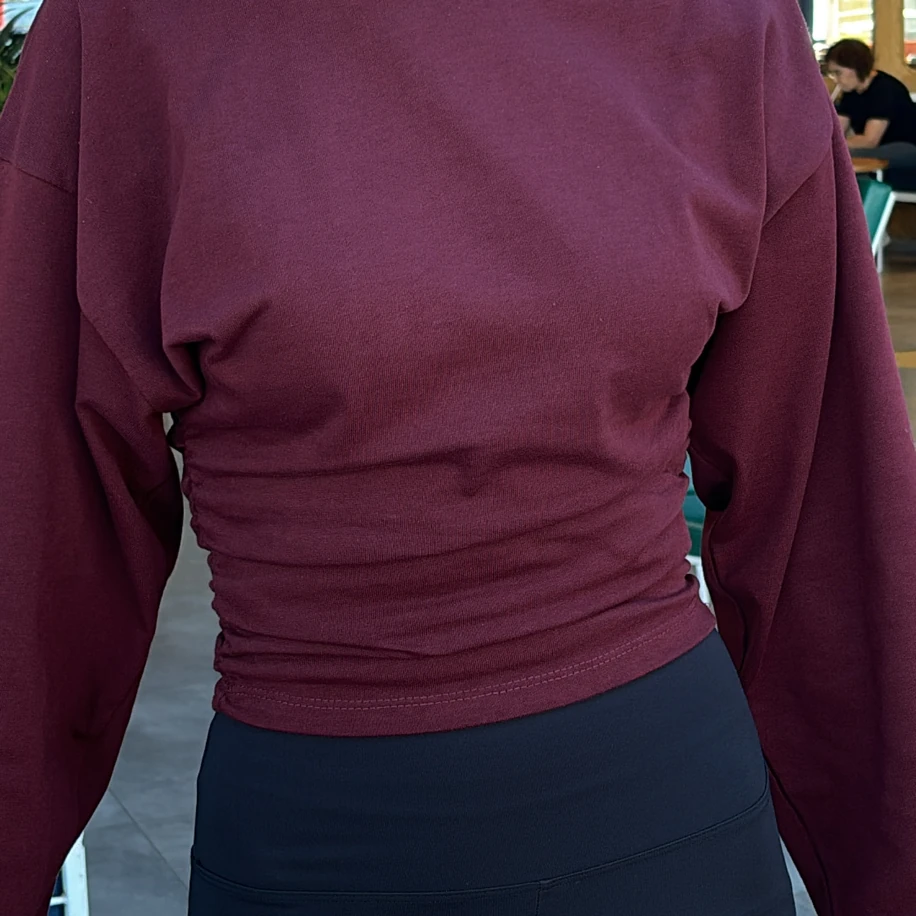 Yandan Fermuar Detaylı Bluz