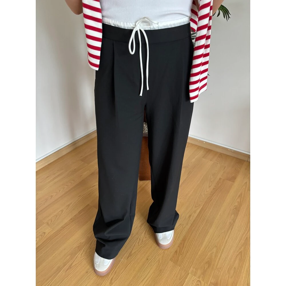 Siyah Bel Bantlı Pantolon