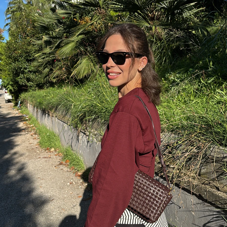 Yandan Fermuar Detaylı Bluz