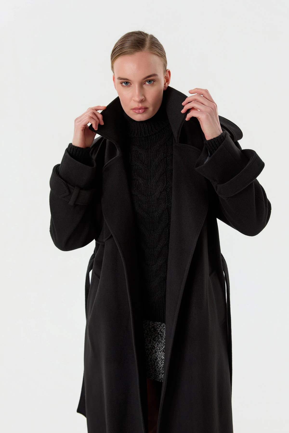 Apoletli Maxi Kaşe Kaban - Siyah