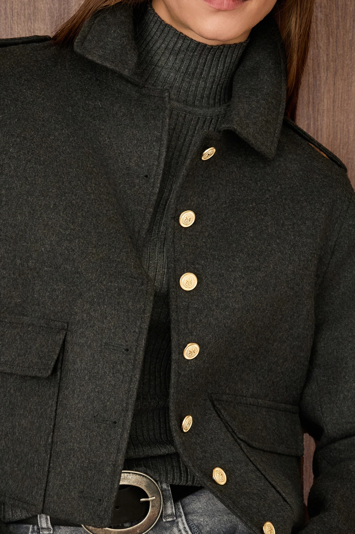 Apoletli Kısa Kaşe Kaban