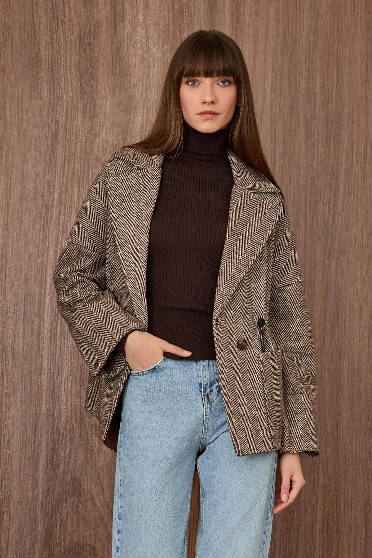 Kruvaze Yaka Kısa Mont