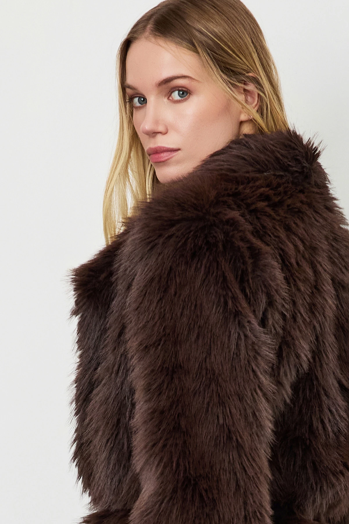 Kısa Kürk Mont - Kahverengi