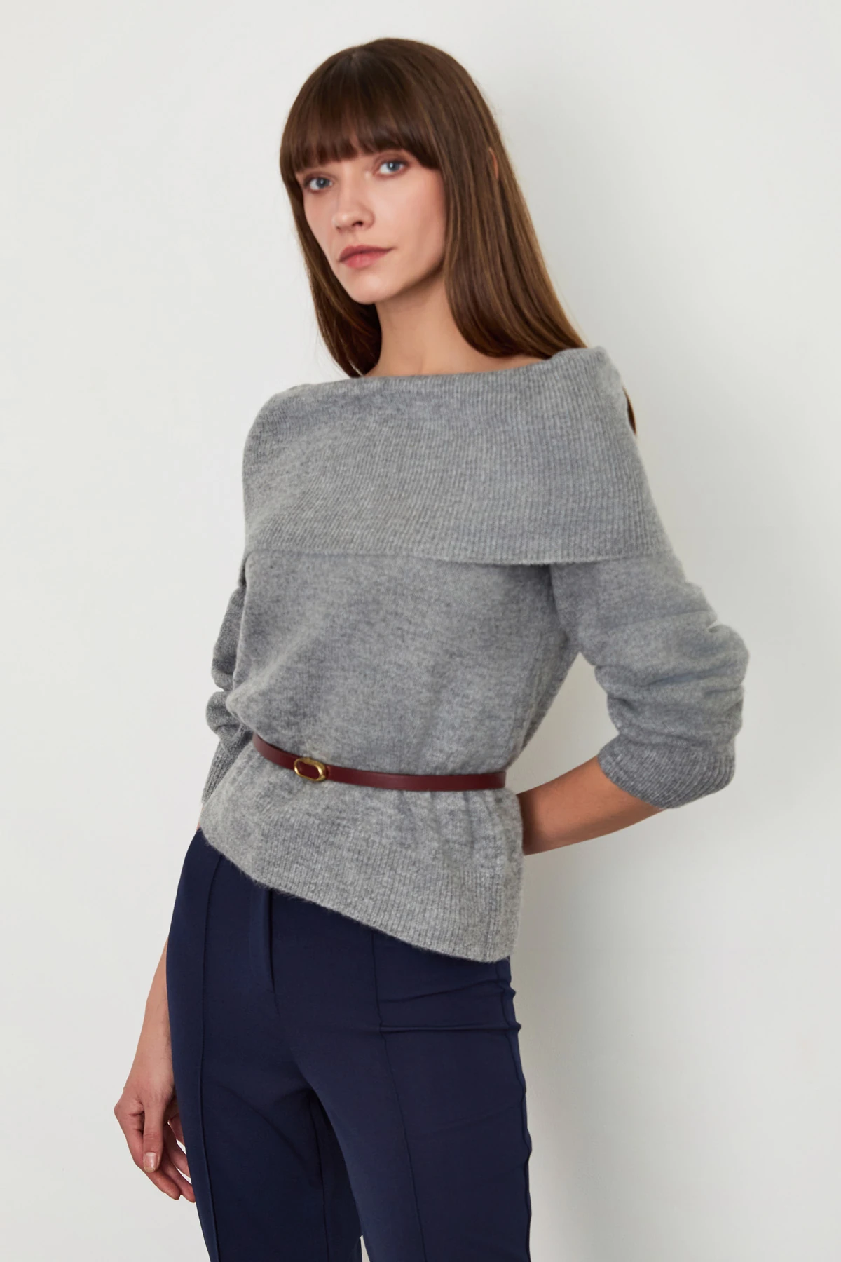 Açık Omuz Triko Kazak