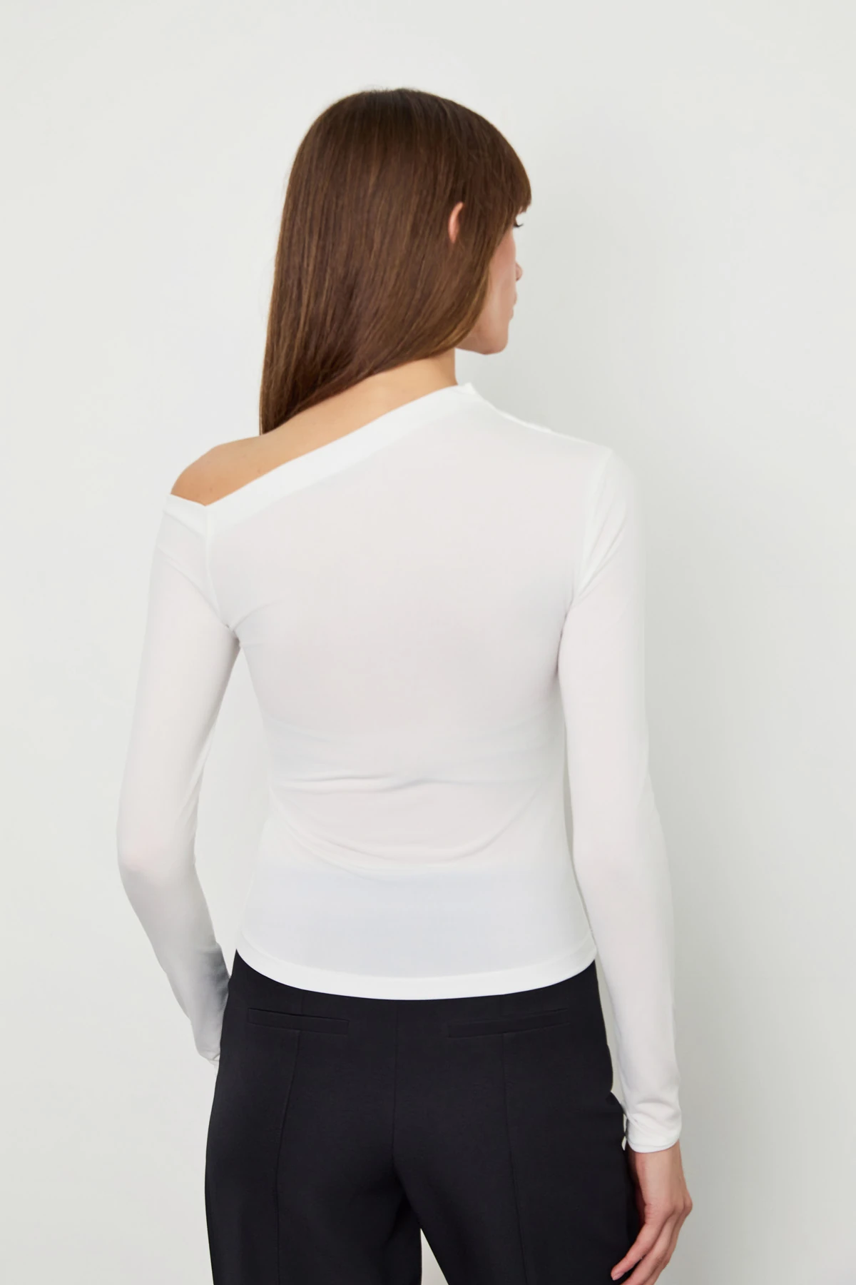 Kayık Yaka Basic  Bluz