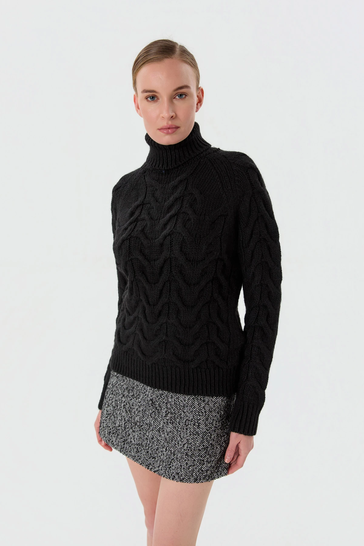 Balıkçı Yaka Örgü Desen Triko Kazak