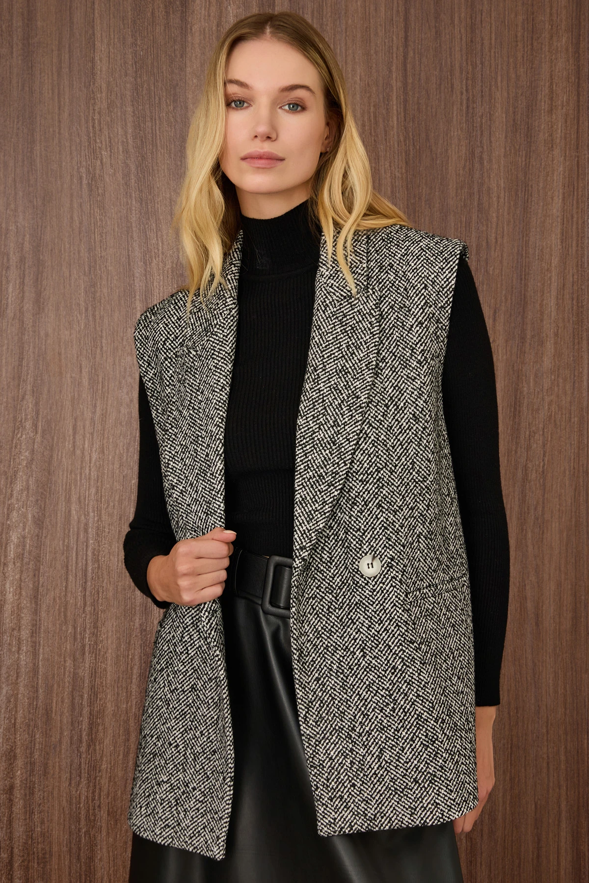 İki Düğmeli Klasik Yelek