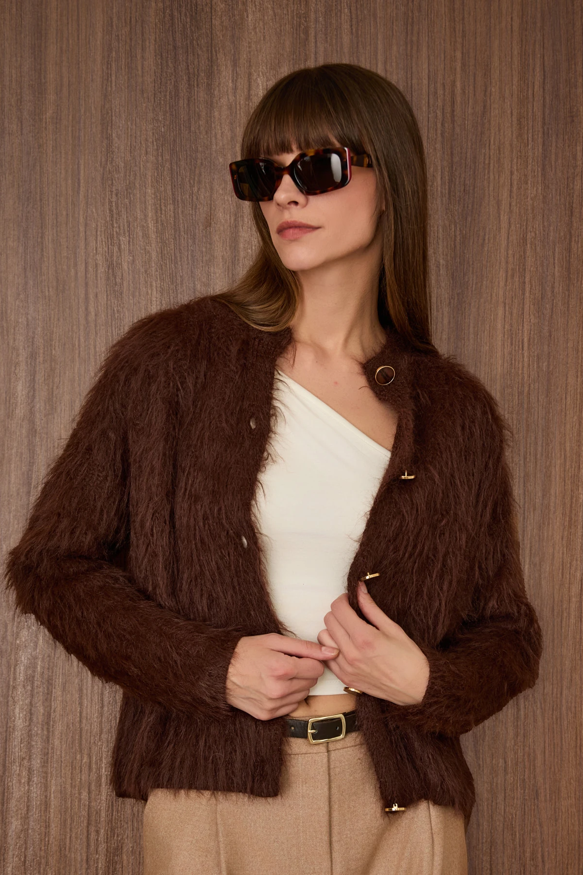 Yumuşak Doku Tüylü Triko Hırka - Kahverengi