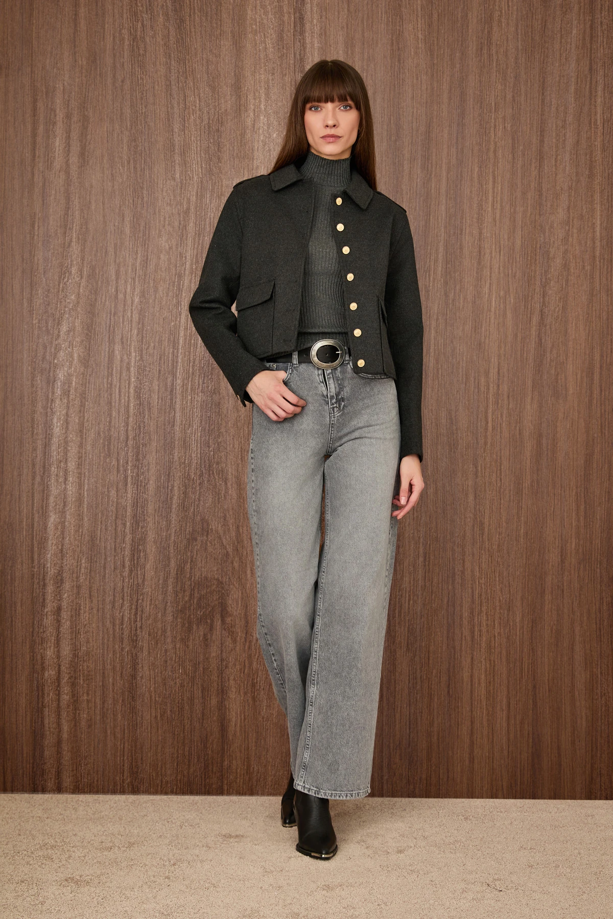 Apoletli Kısa Kaşe Kaban