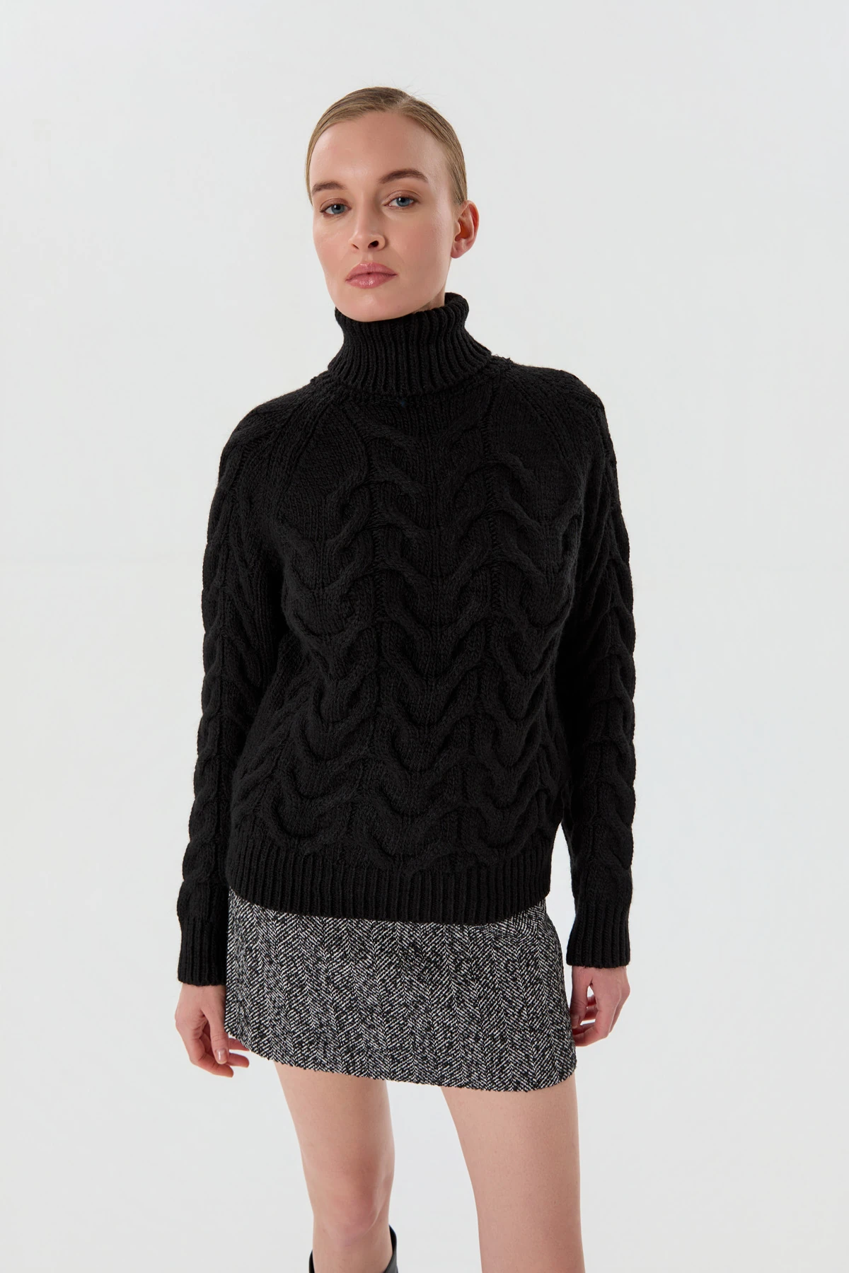 Balıkçı Yaka Örgü Desen Triko Kazak