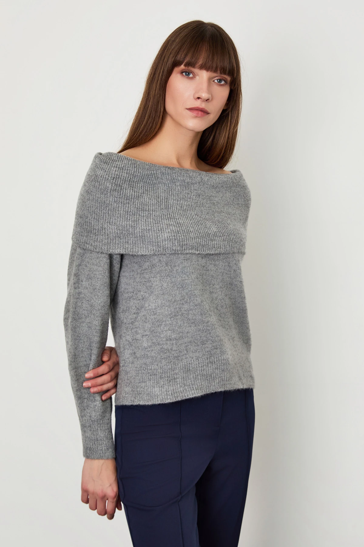 Açık Omuz Triko Kazak