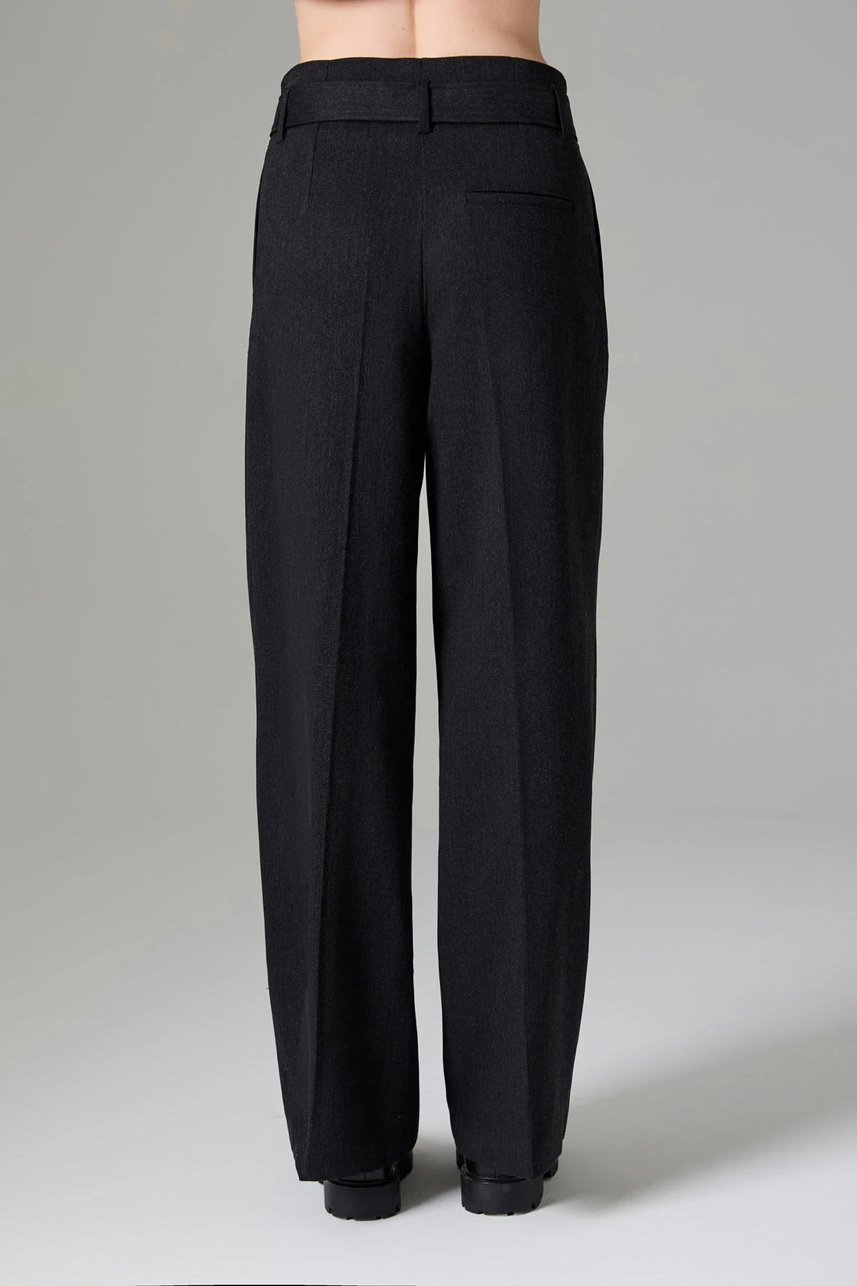 Gabardin Tokalı Bol Kesim Pantolon