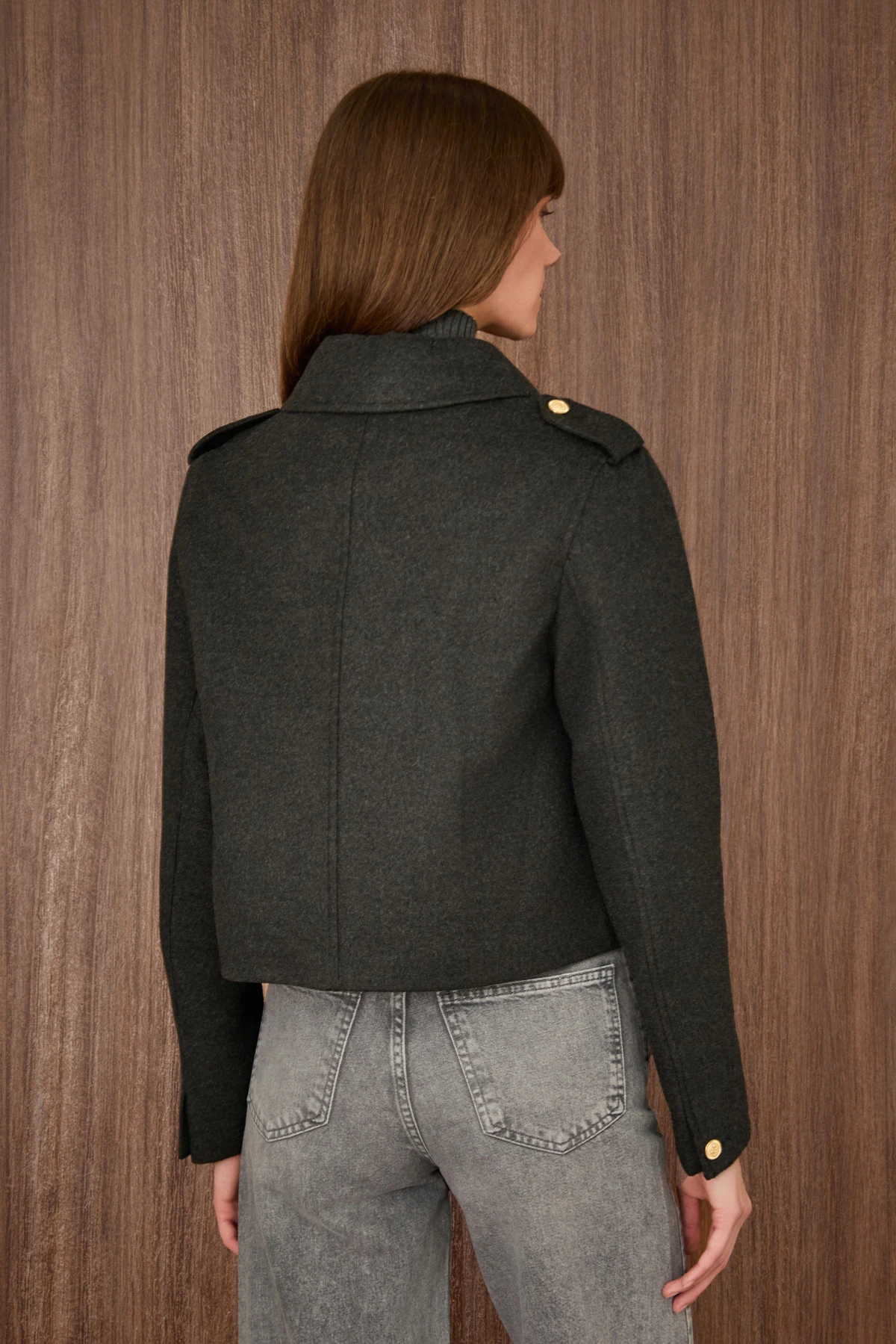 Apoletli Kısa Kaşe Kaban