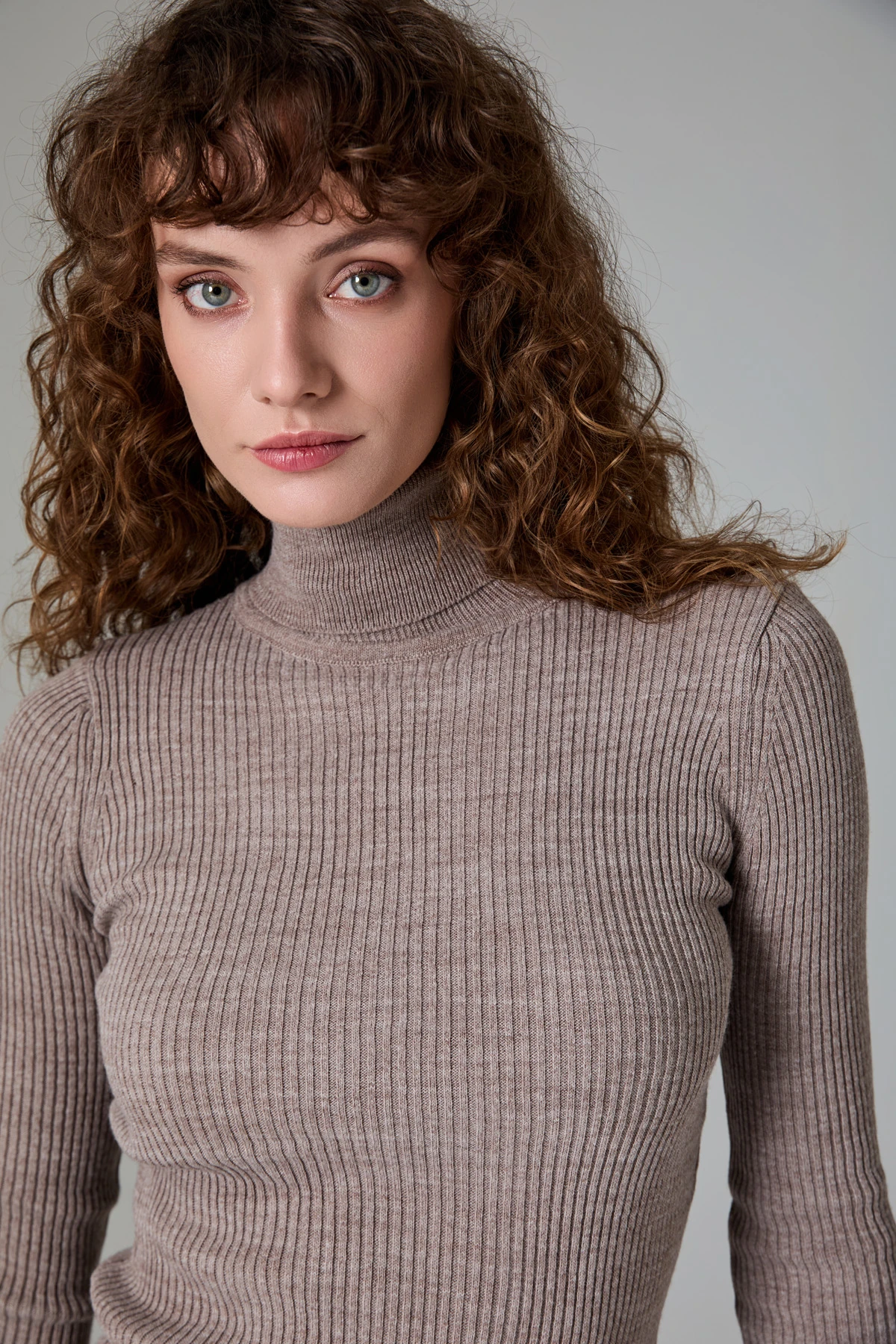 Balıkçı Yaka Triko Kazak