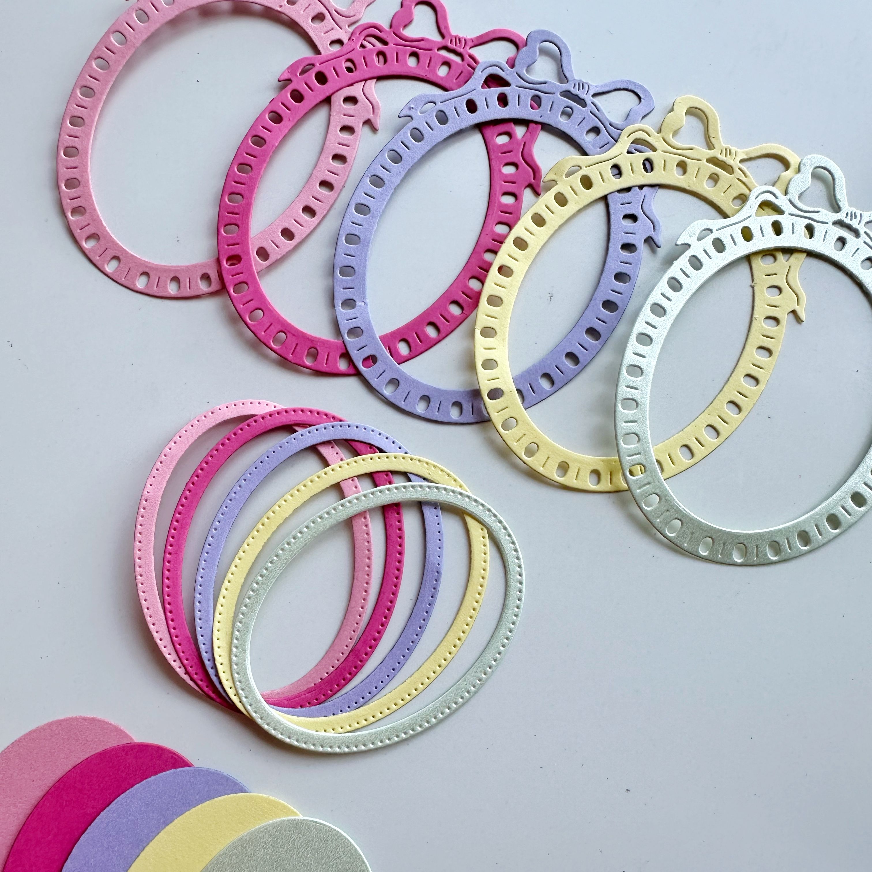 Scrapbook Diy-Cut Multiple Colourful Circle set