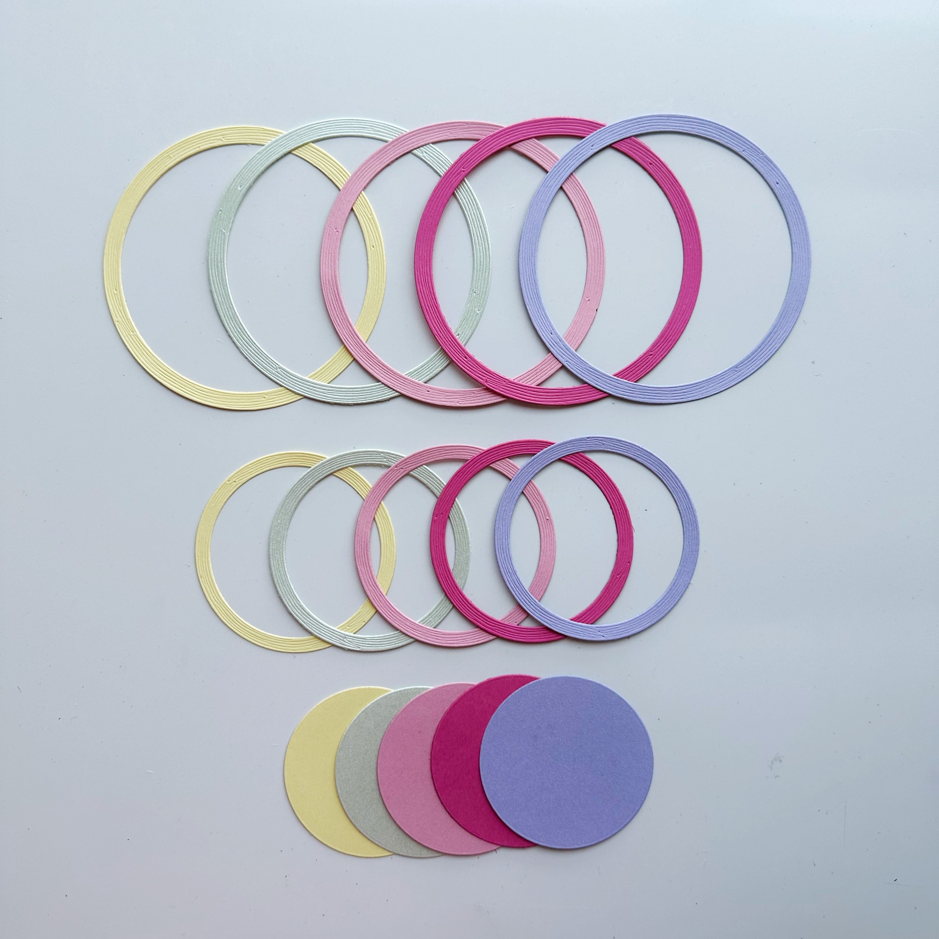 Scrapbook Diy-Cut Multiple Circle set