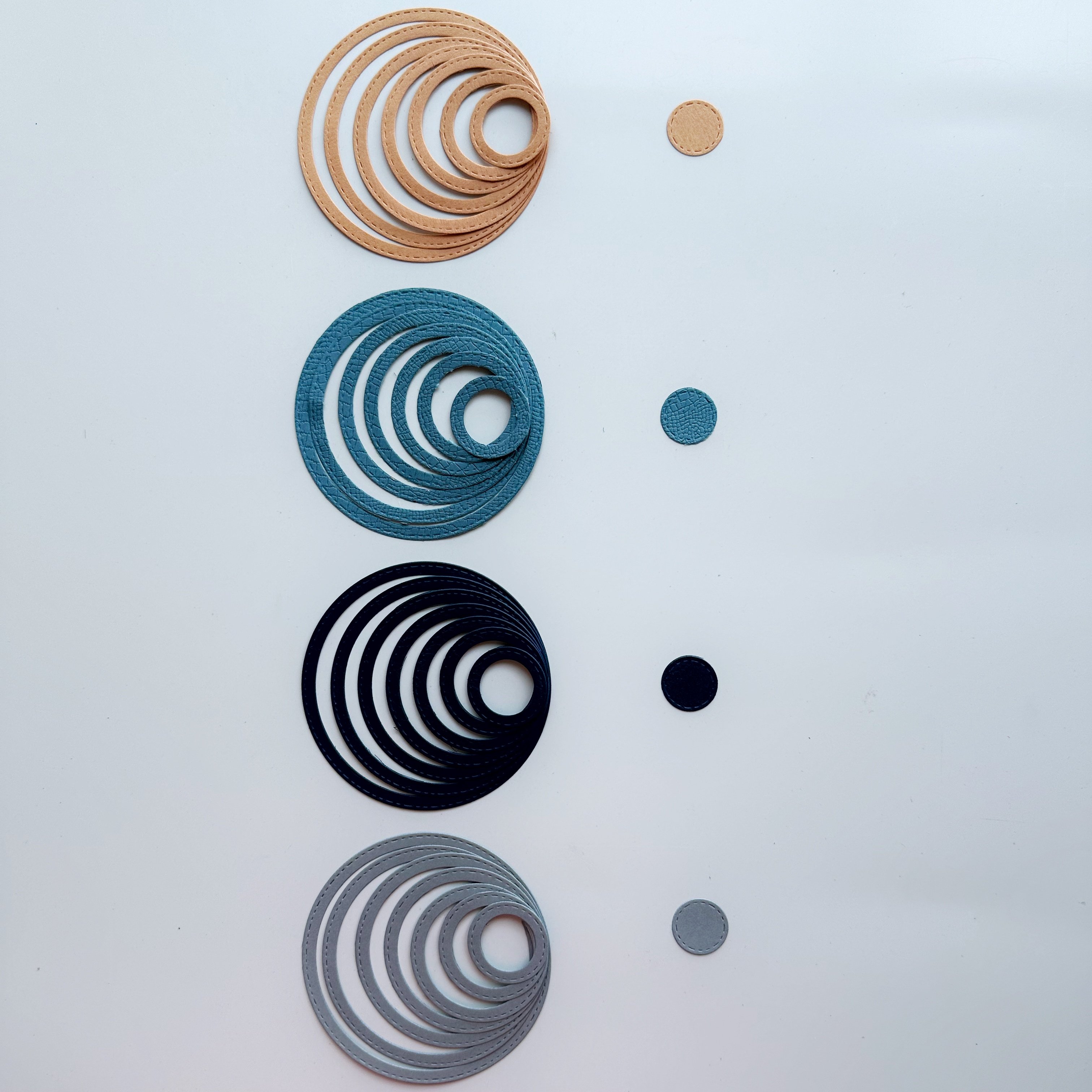 Scrapbook Diy-Cut Multiple Circle set