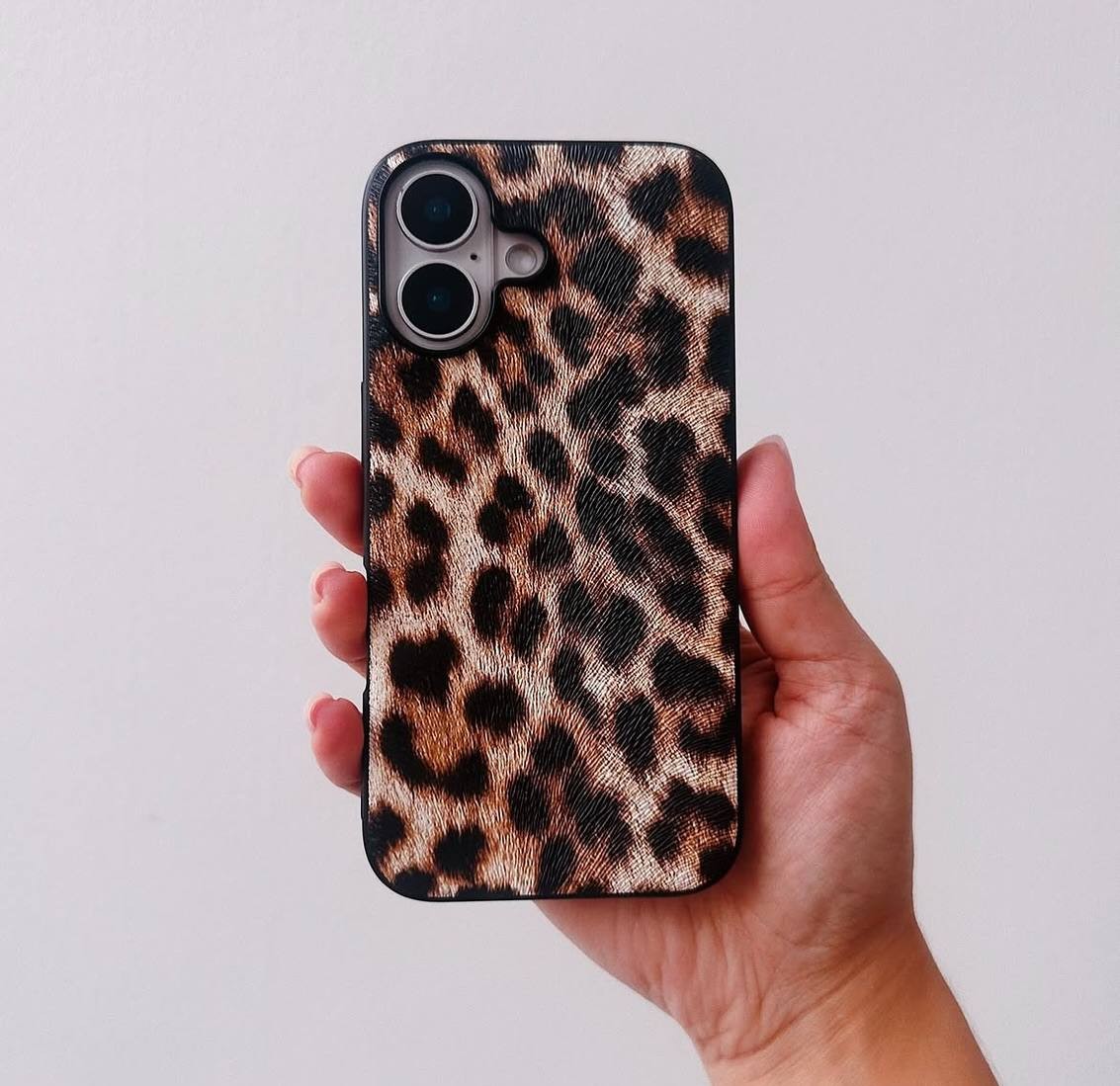 Leopar Mat Telefon Kılıfı
