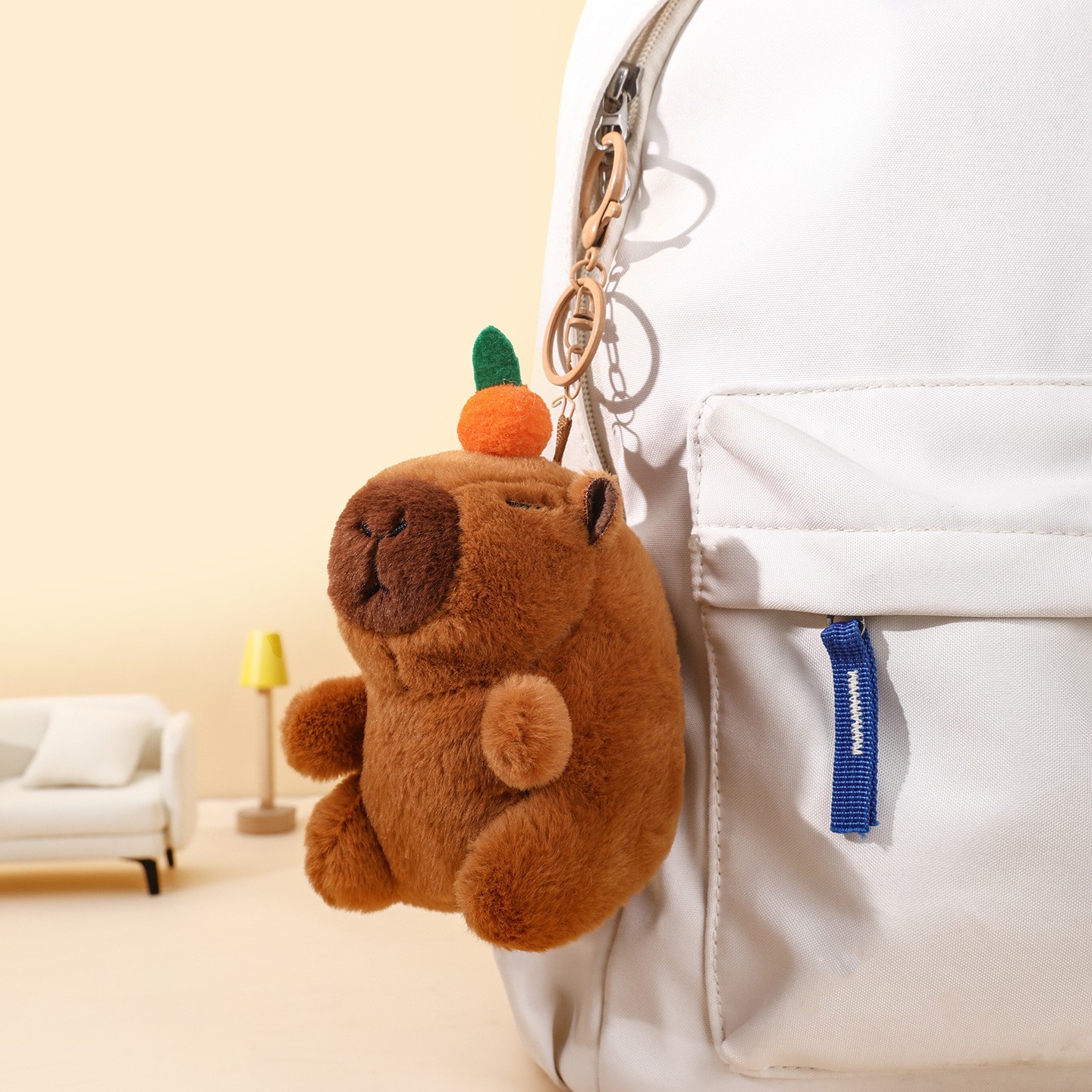 Salladıkça Ses Çıkartan Sevimli Kapibara Peluş / İçi Yumuşak / Peluş Anahtarlık / Yüksek Kalite
