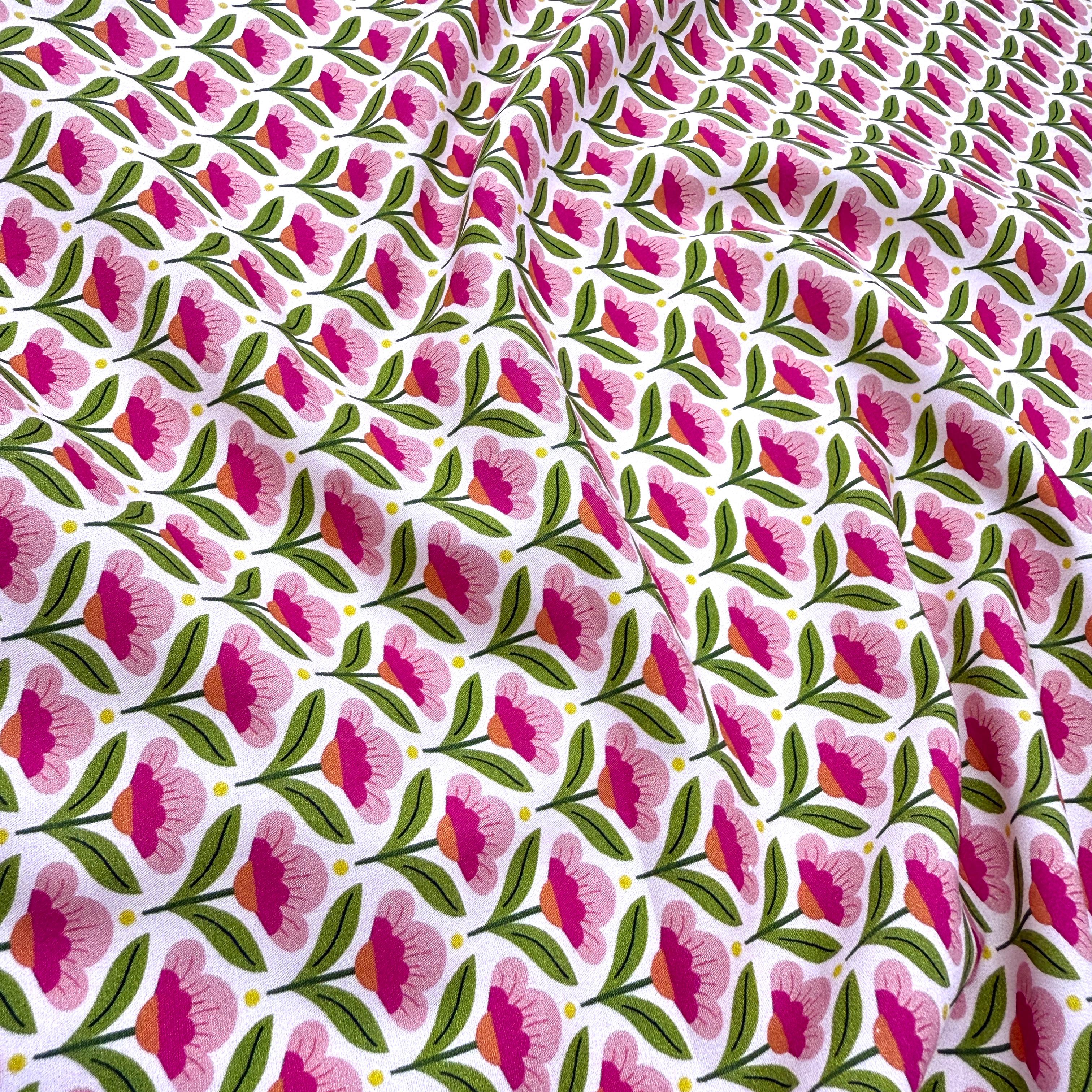 Dizili Pembe Çiçekler İntaşlar Markalı Poplin Kumaş