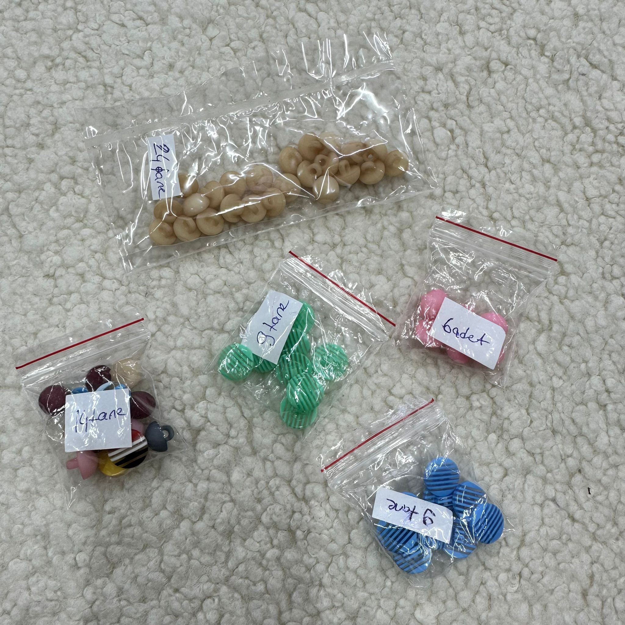 A14 Düğme Set
