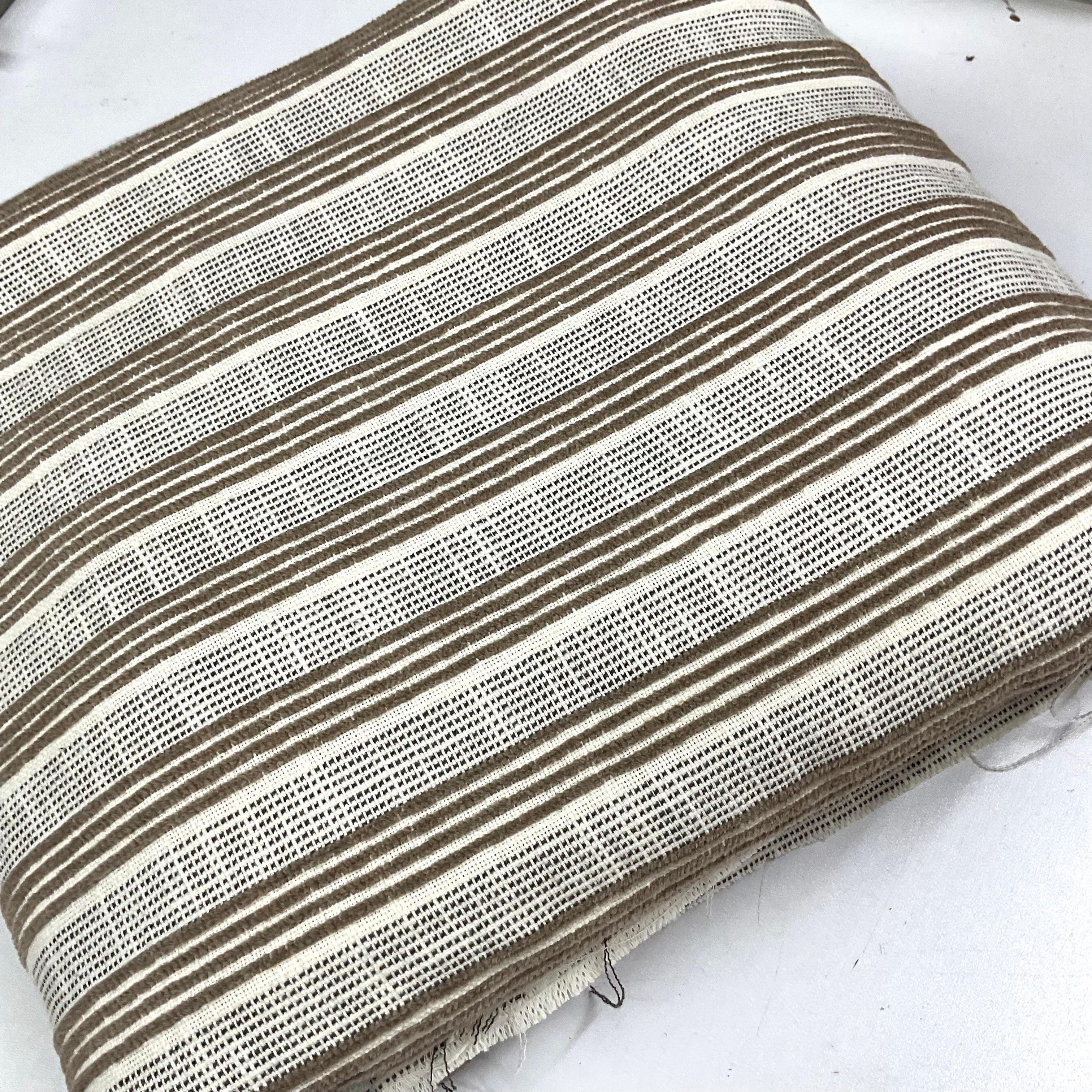 Kahve 250*240 cm Çizgili Pike Parça Kumaş