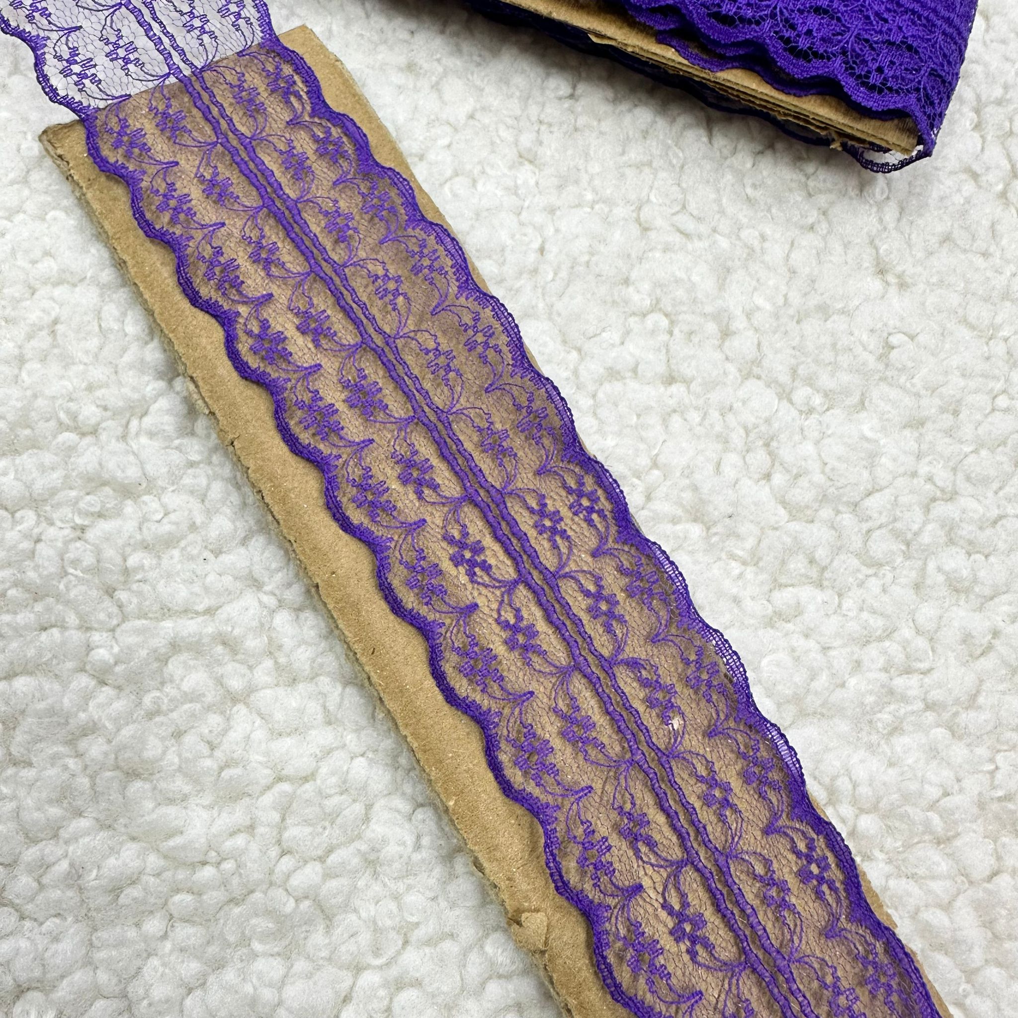 Mor Çift Taraflı Dantel Güpür Top