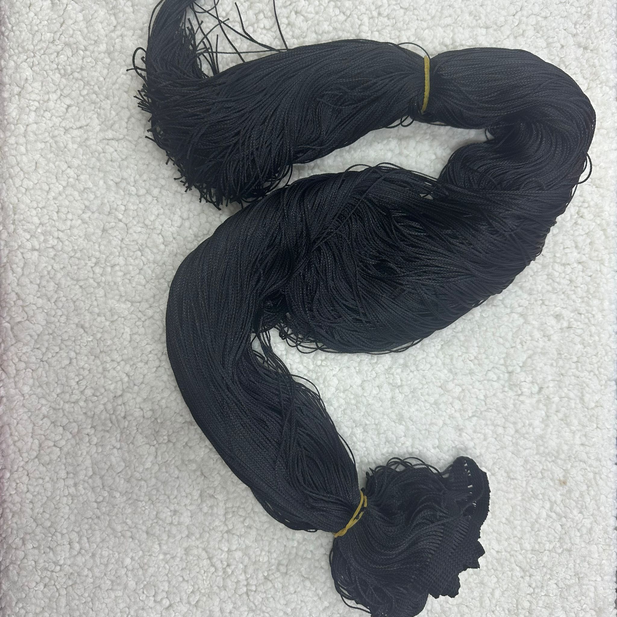 3 Metrelik Siyah Uzun Püskül Şerit