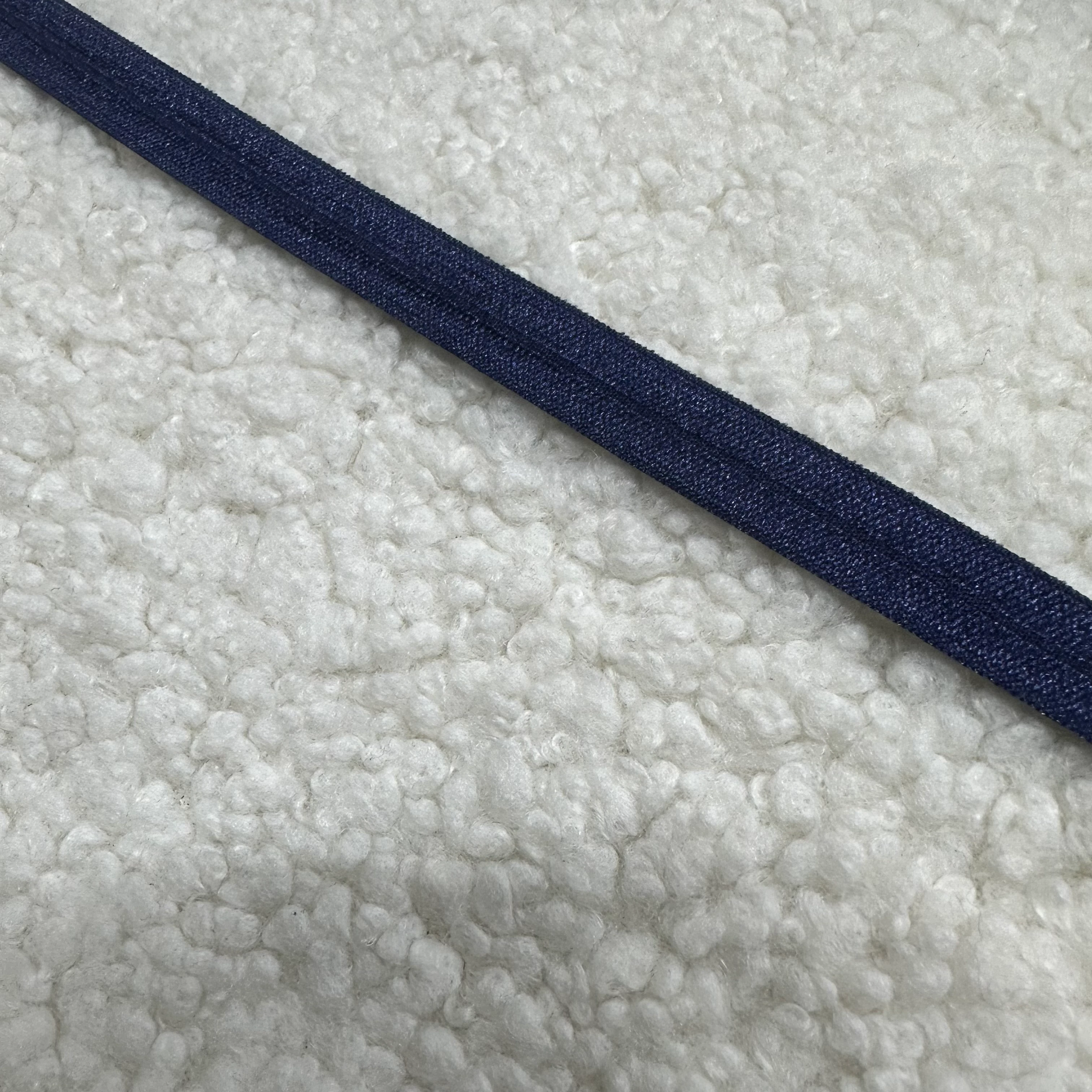 Lacivert Lastikli Biye