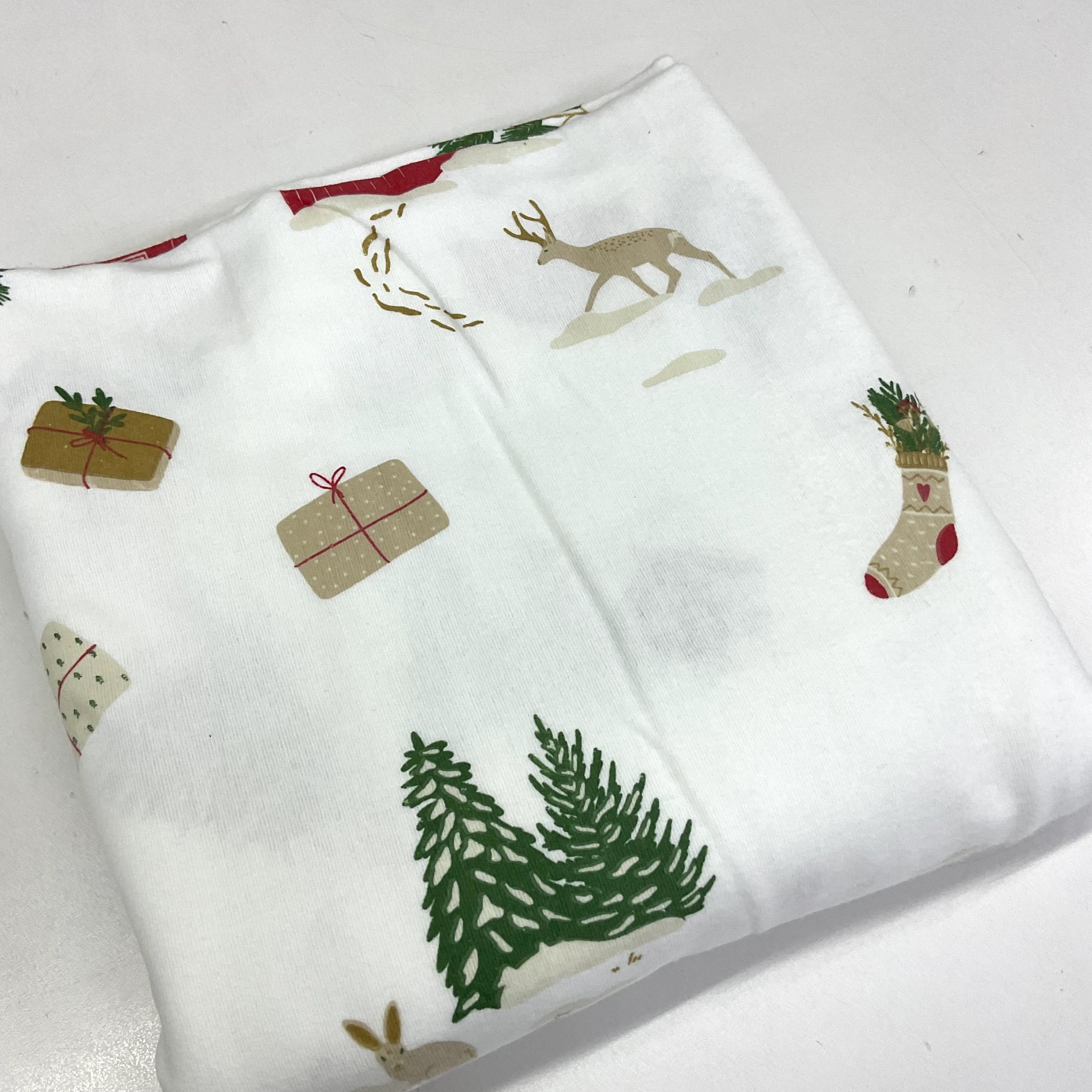 Yılbaşı Ormanı 140*240 Cm Parça Pazen Kumaş 