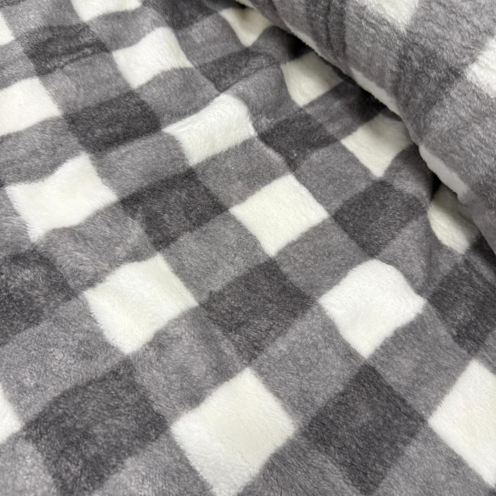 Sınırlı Stok Çift Taraflı Gri Ekose Welsoft Kumaş