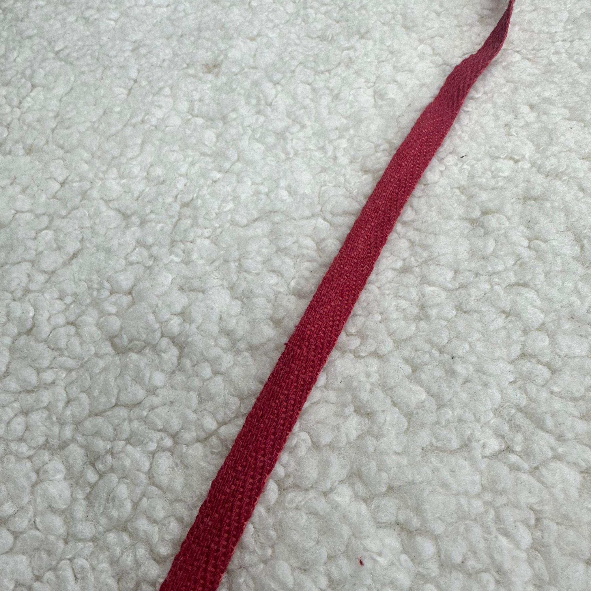 Kırmızı 1 Cm Pamuk Kolon Şerit