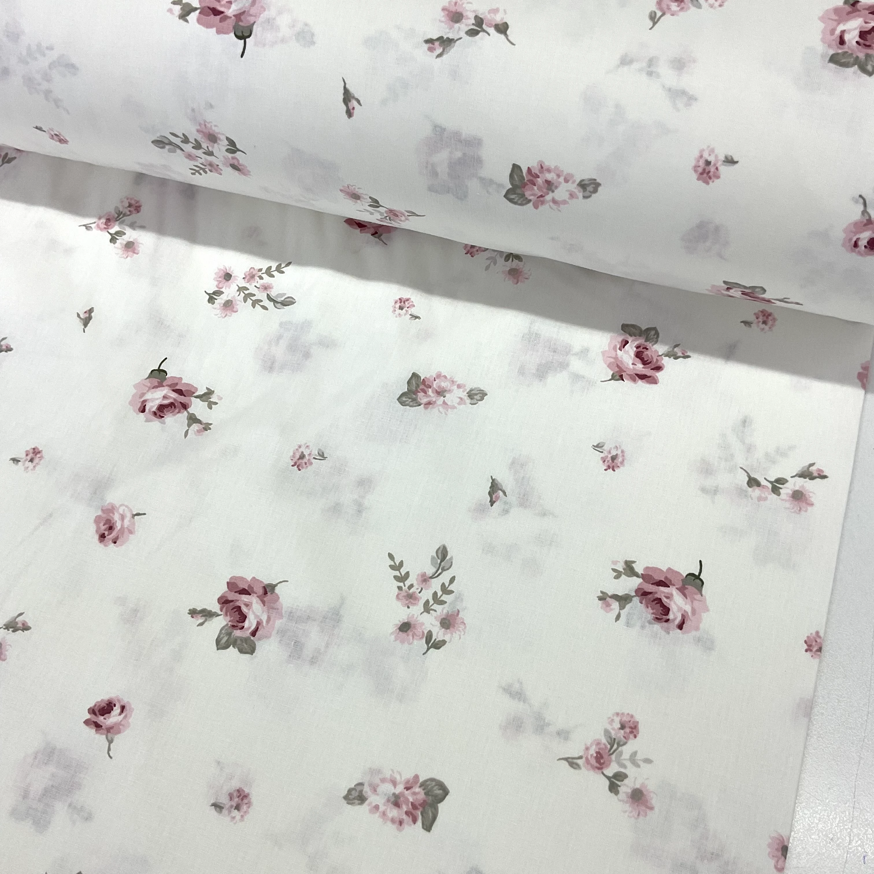 Güzel Pudra Güller Poplin Kumaş