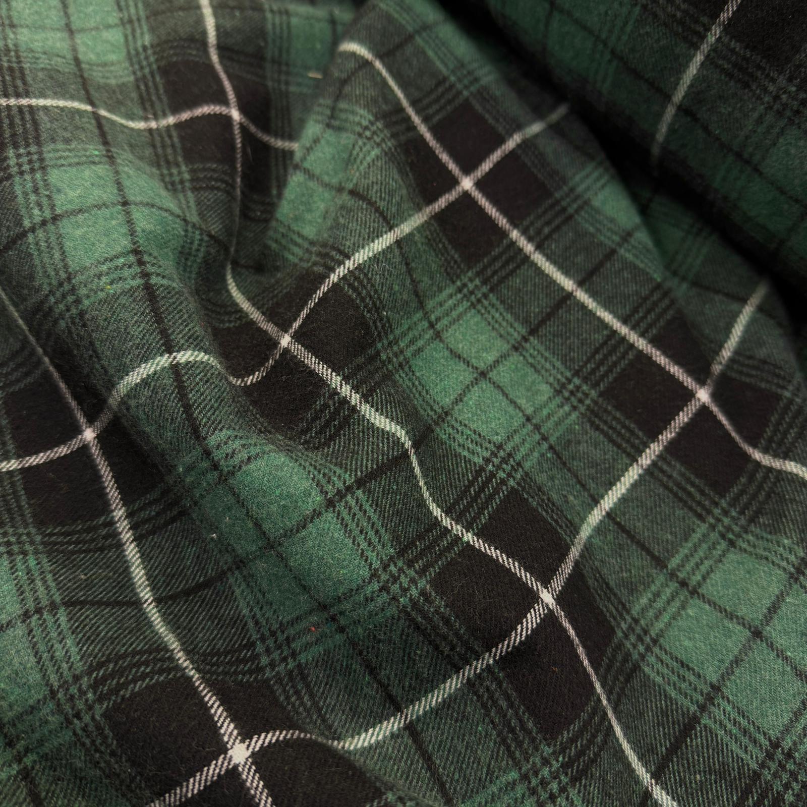 Koyu Yeşil Ekoseler Oduncu Kumaş
