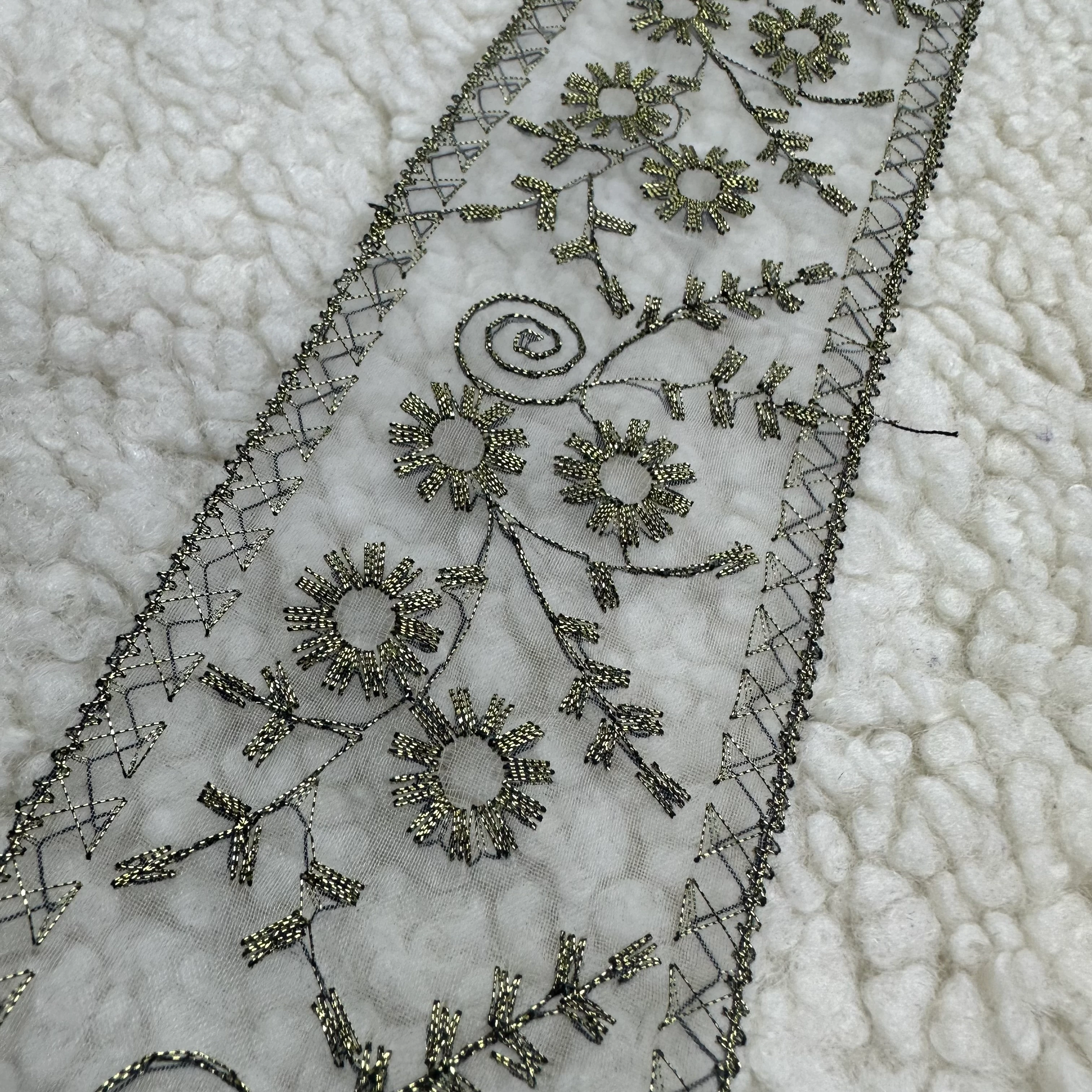 Tül Güpür Beyaza Sarı 67