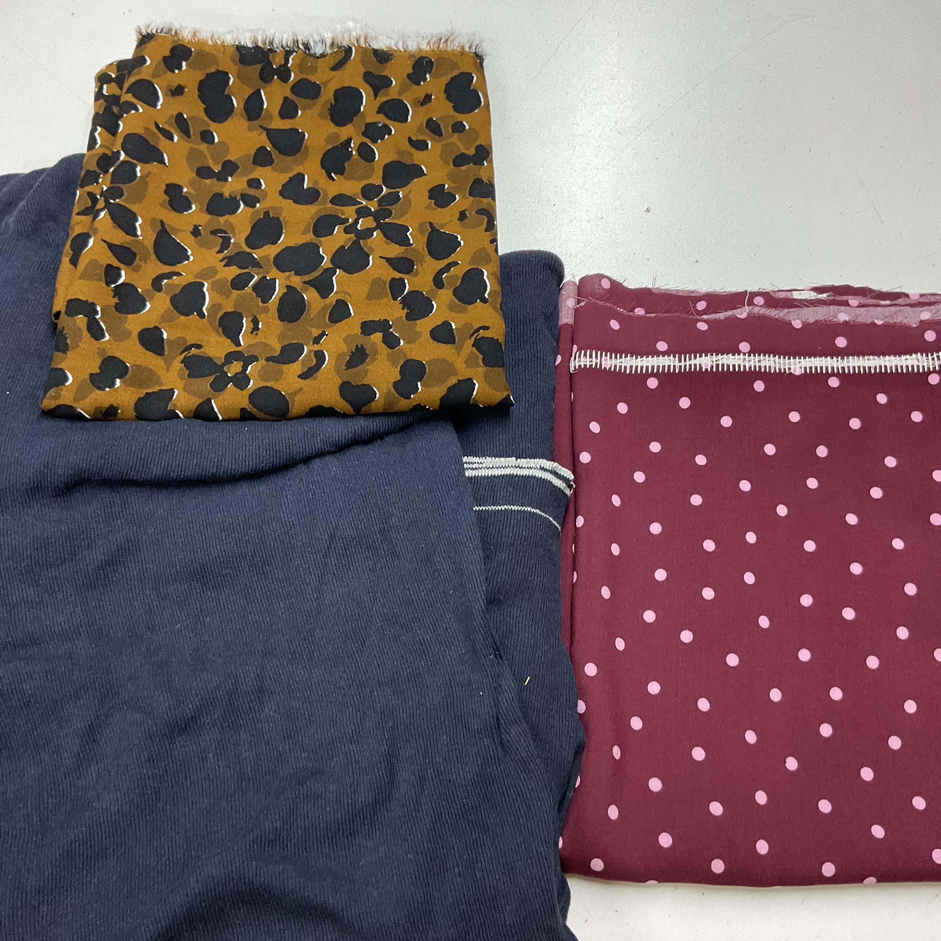 No:162 Defolu Karışık Parça Kumaşlar 1000 gr