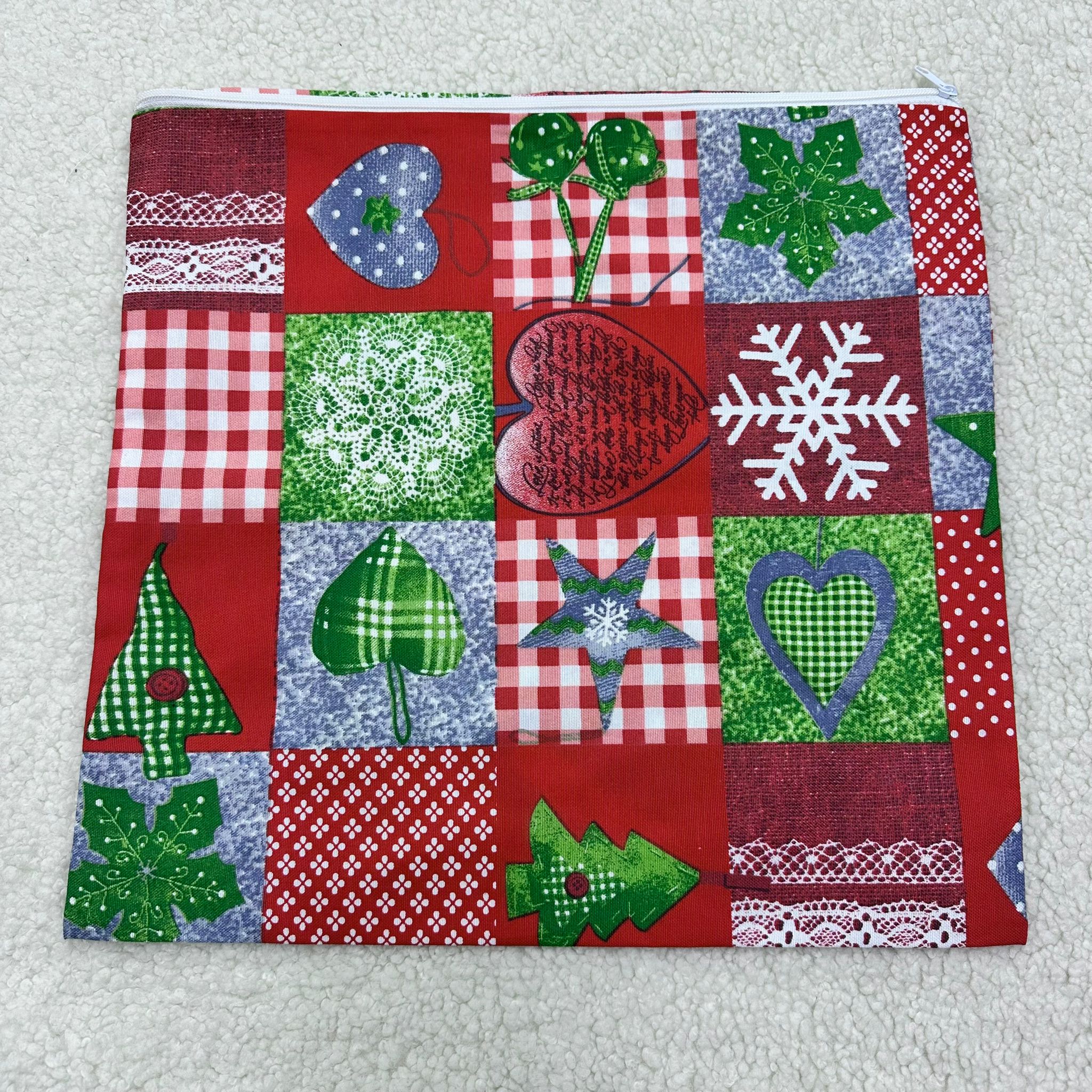 Yılbaşı Desenli 40*40 Fermuarlı Kırlent