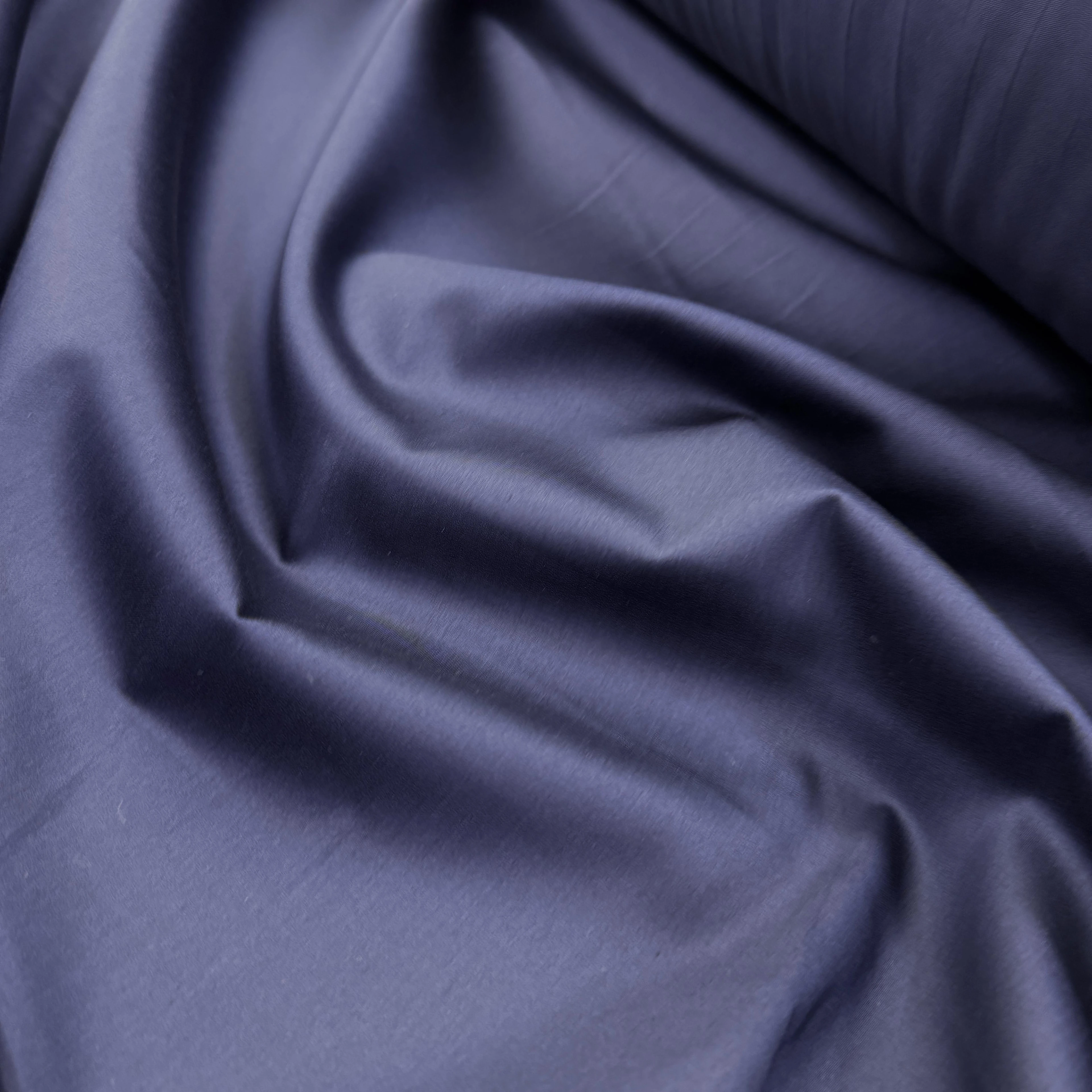 Lacivert Giyimlik Pamuk Saten Kumaş