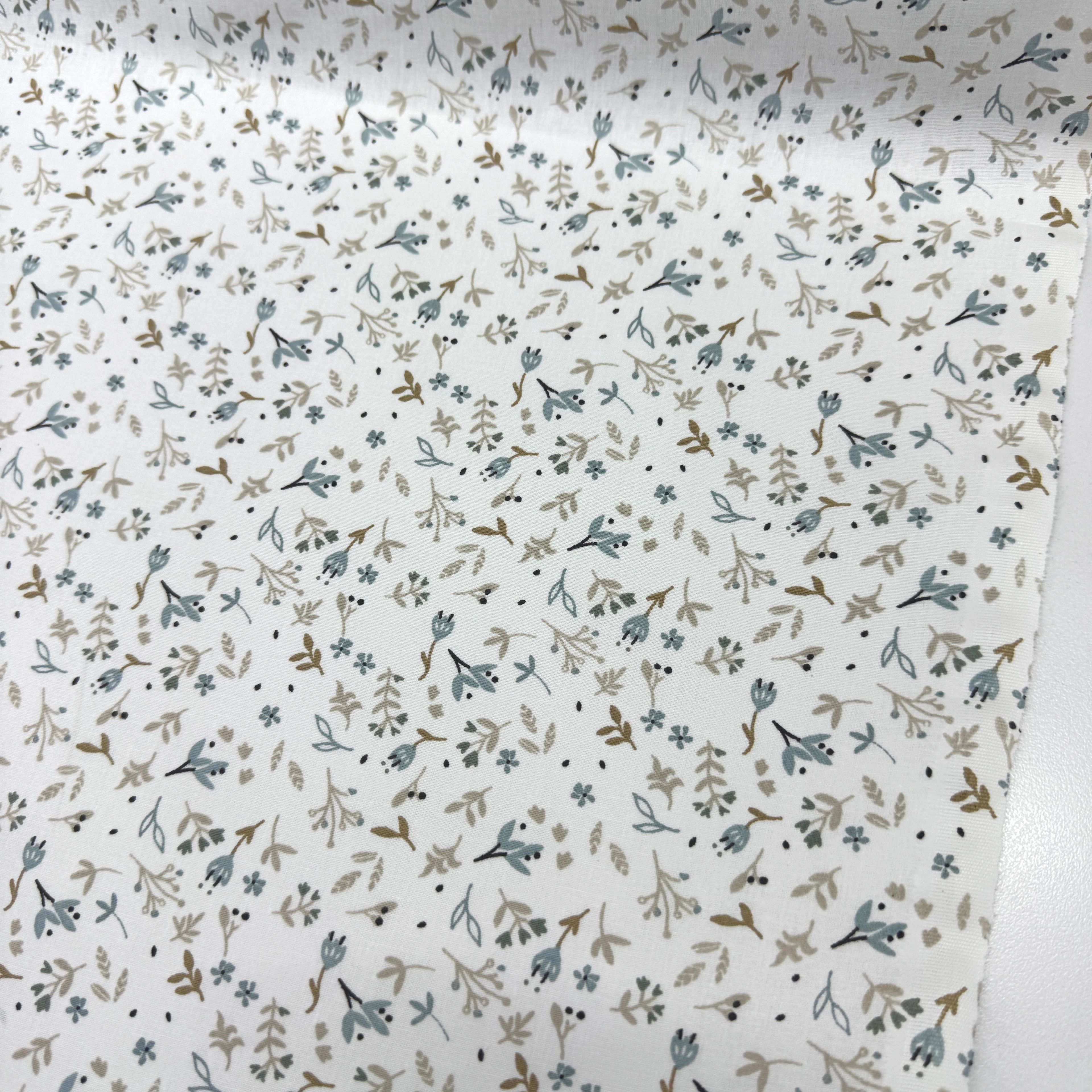 Uçuşan Yapraklar Premium Poplin Kumaş